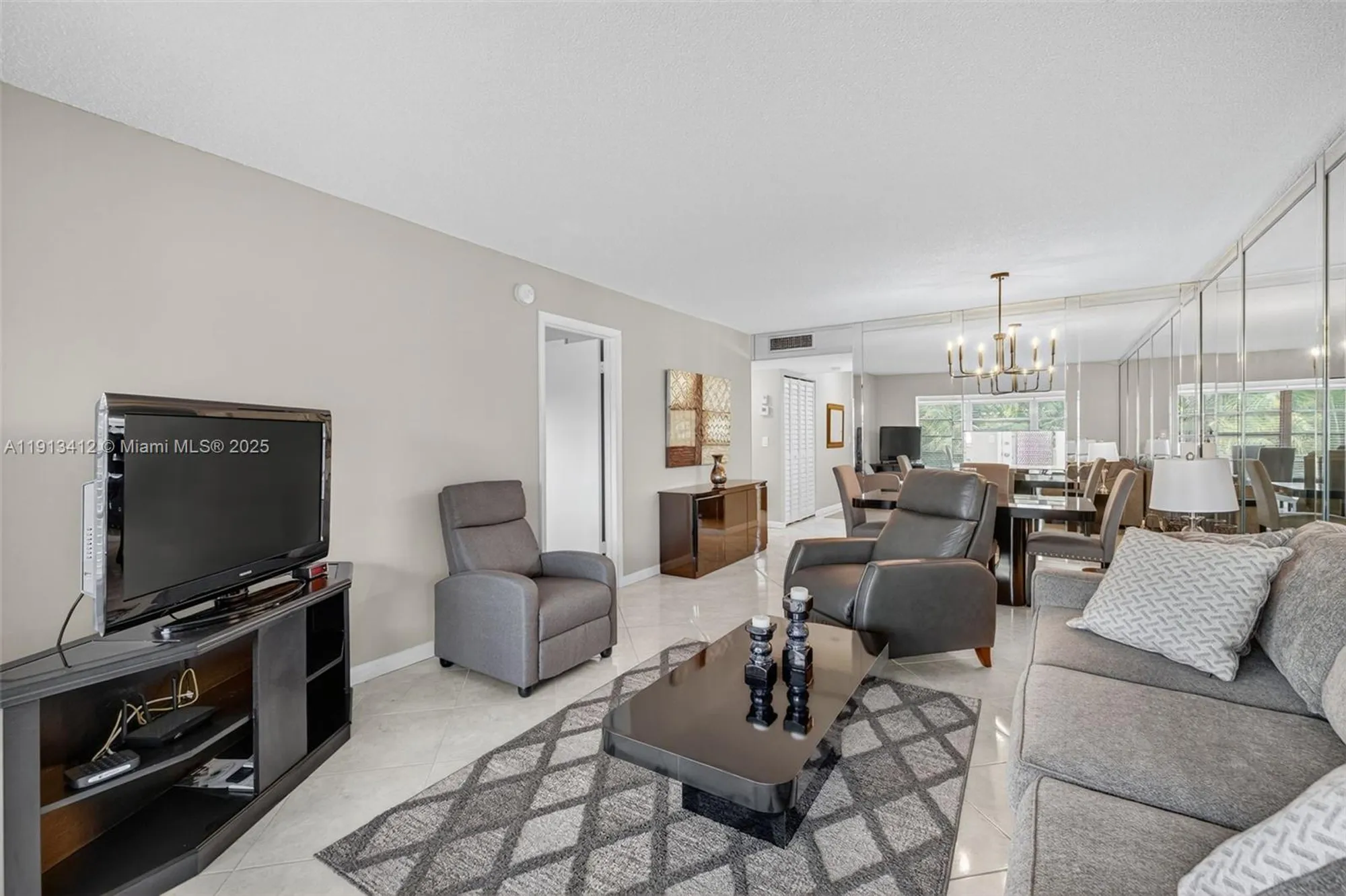 Property Slideshow image 8 of 43 | 2991 nw 46th ave 202, Lauderdale Lakes, FL, 33313