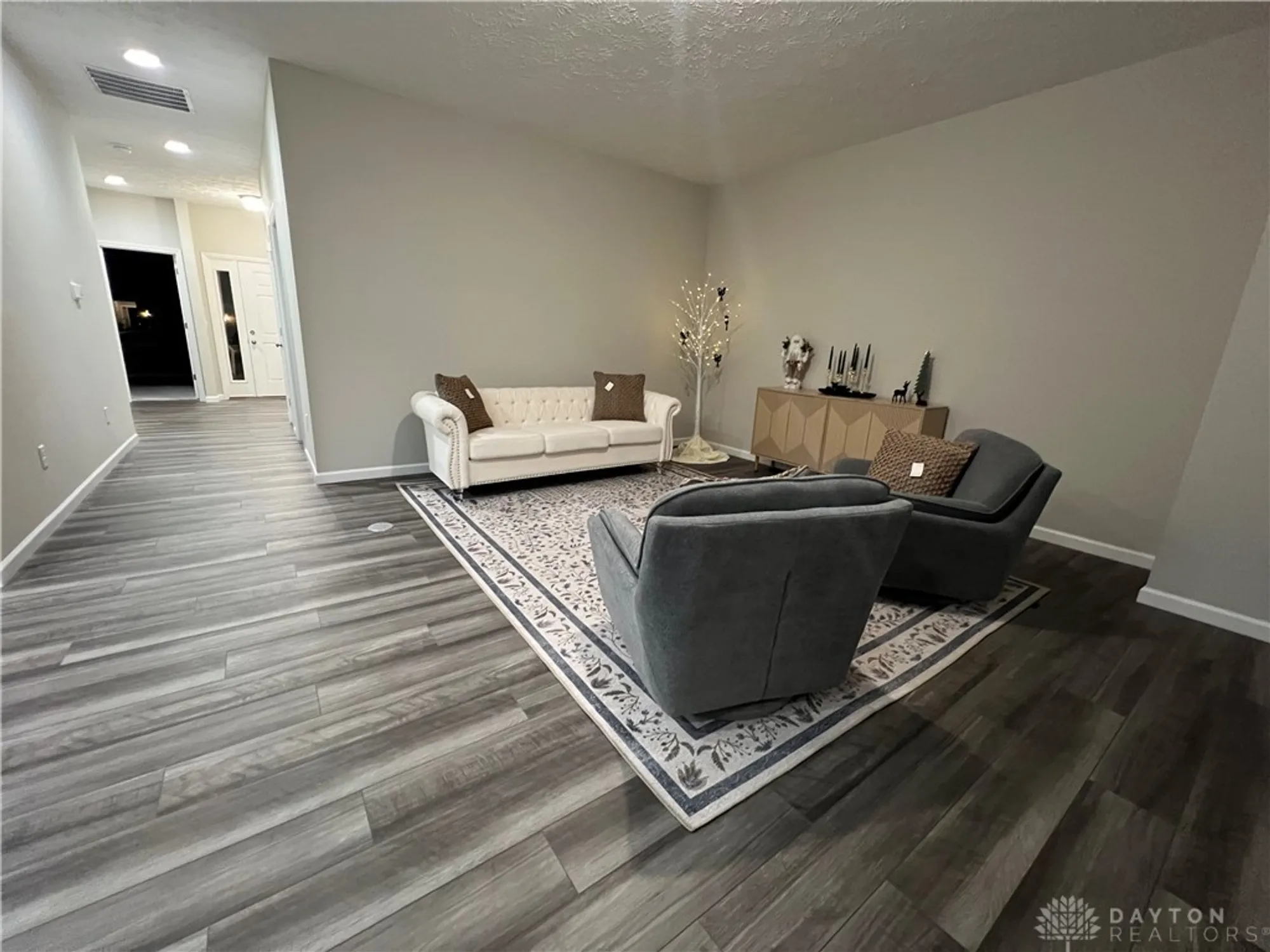 Property Slideshow image 27 of 77 | 4201 ellason ct, Dayton, OH, 45440