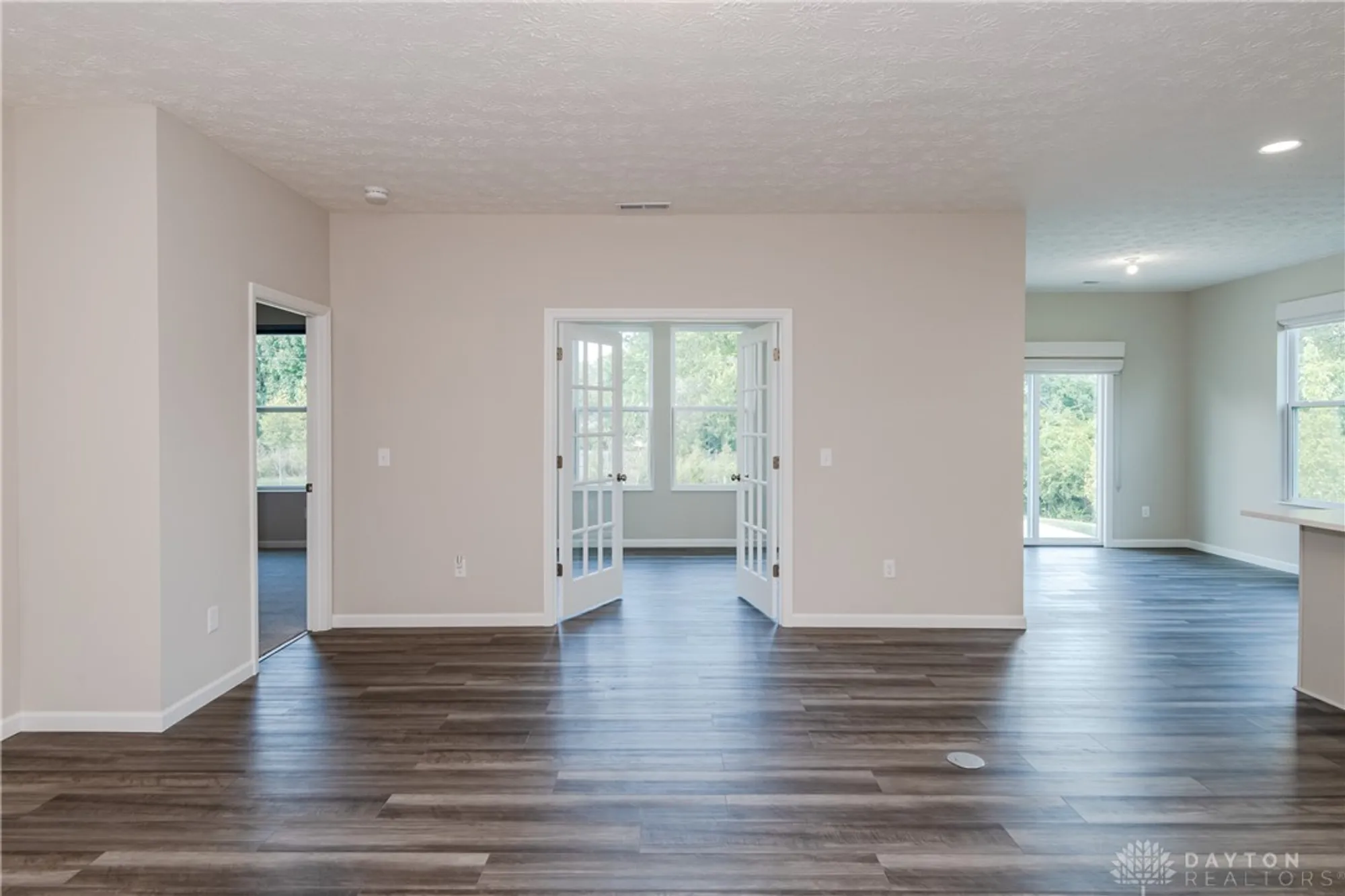 Property Slideshow image 40 of 77 | 4201 ellason ct, Dayton, OH, 45440