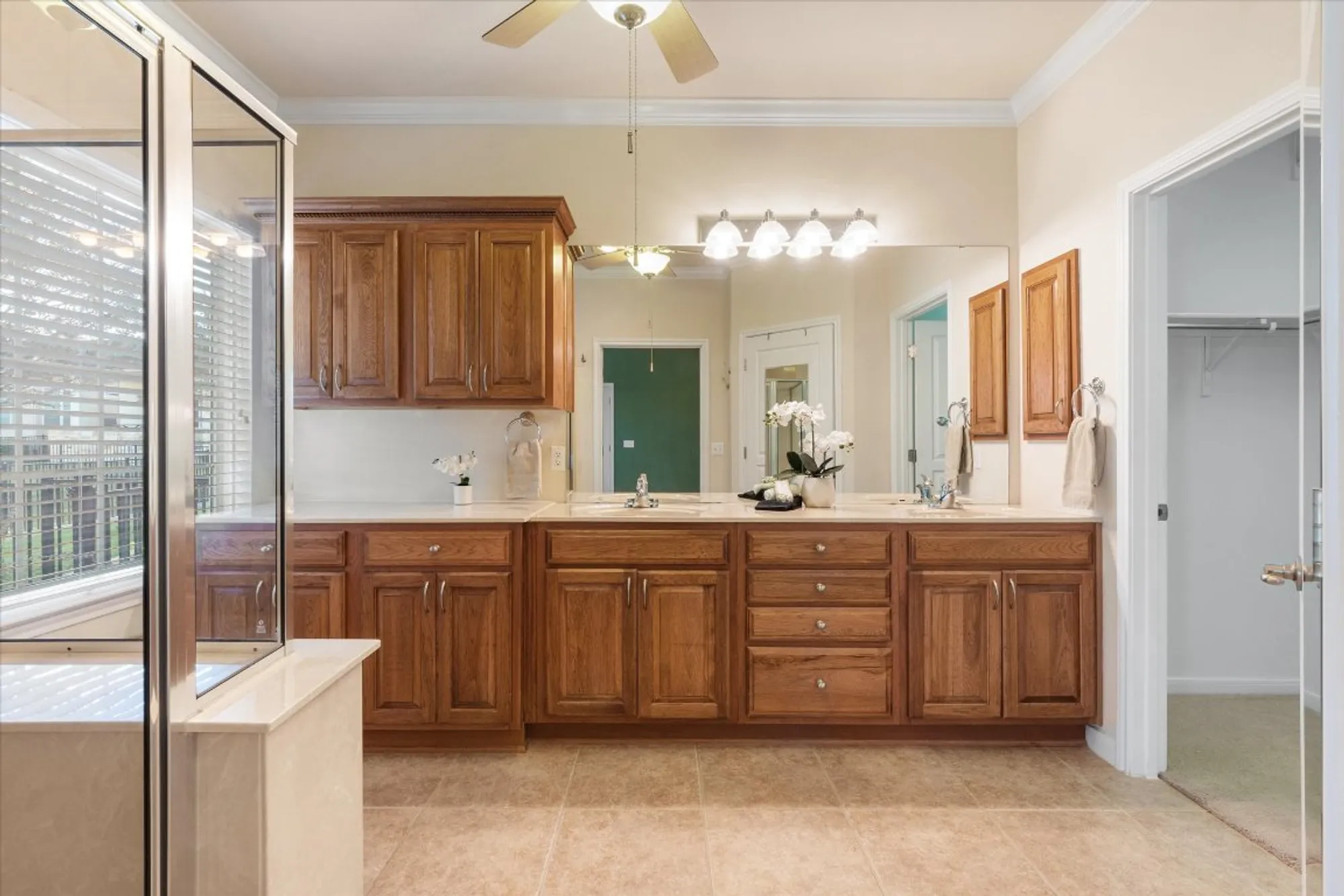 Property Slideshow image 27 of 39 | 531 deer meadow cir, Georgetown, TX, 78633