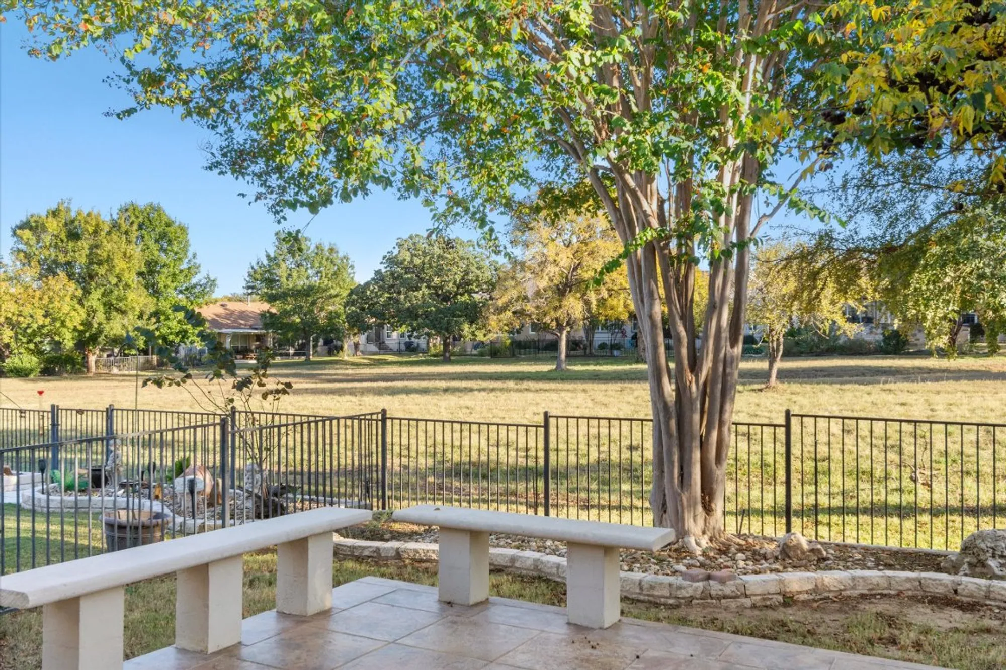 Property Slideshow image 33 of 39 | 531 deer meadow cir, Georgetown, TX, 78633