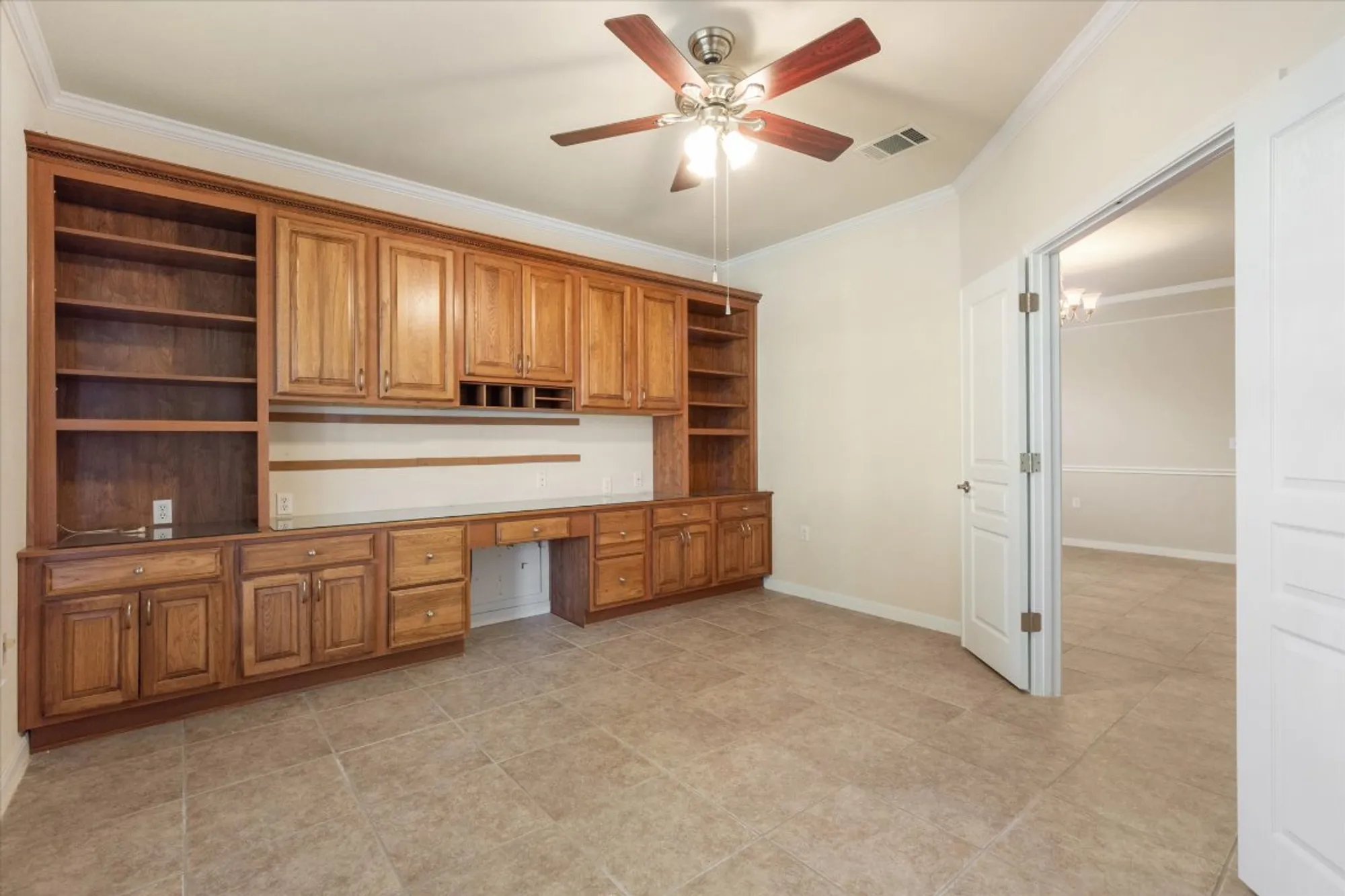 Property Slideshow image 7 of 39 | 531 deer meadow cir, Georgetown, TX, 78633