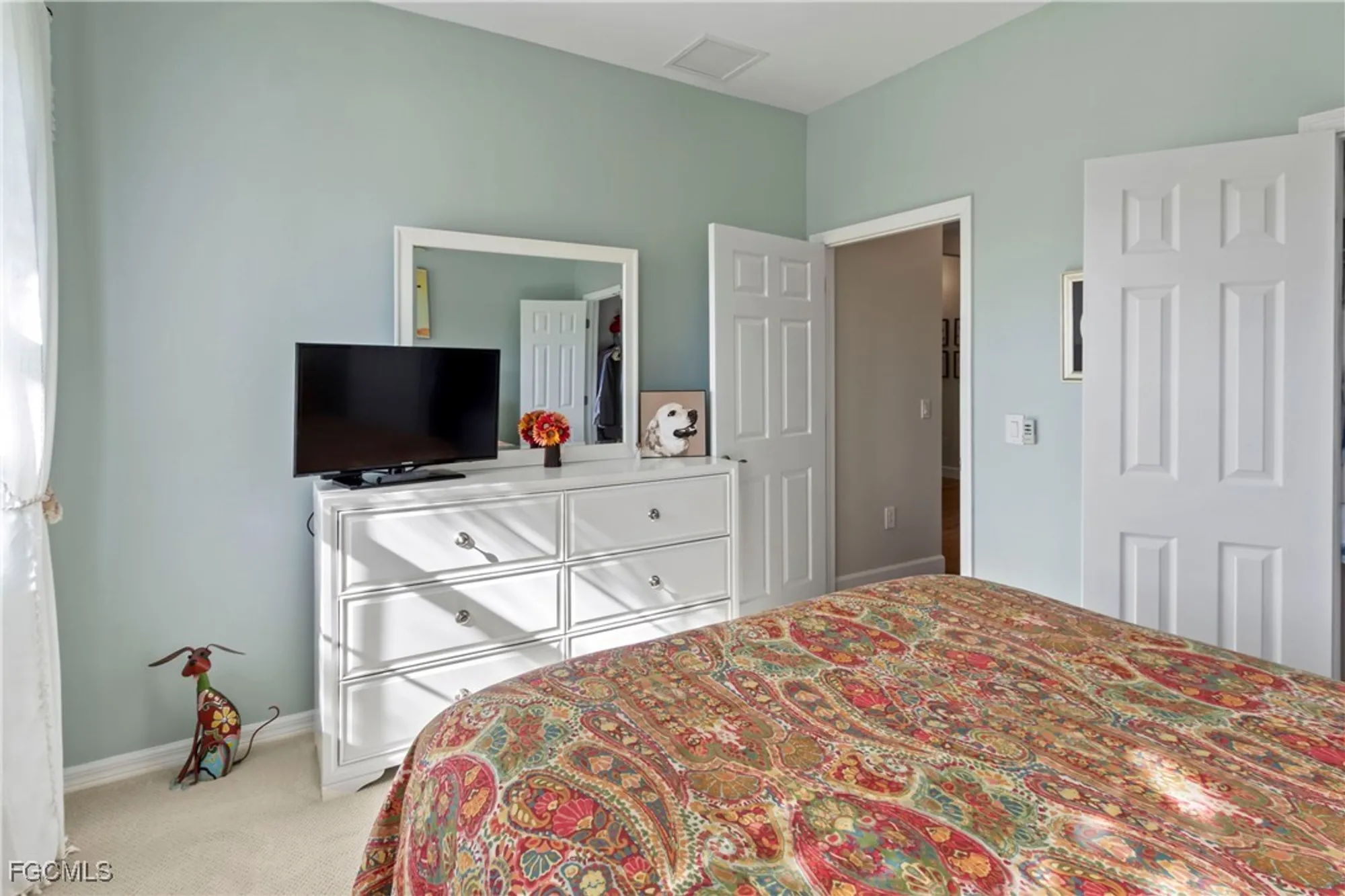 Property Slideshow image 26 of 35 | 15136 yellow wood dr, Alva, FL, 33920