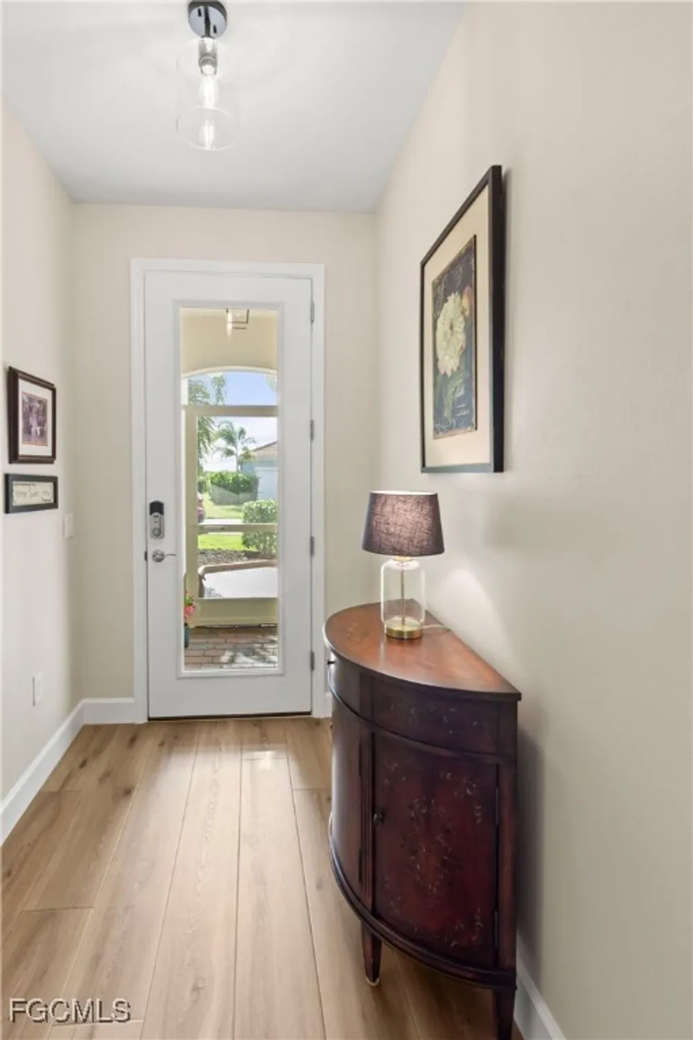 Property Slideshow image 21 of 35 | 15136 yellow wood dr, Alva, FL, 33920