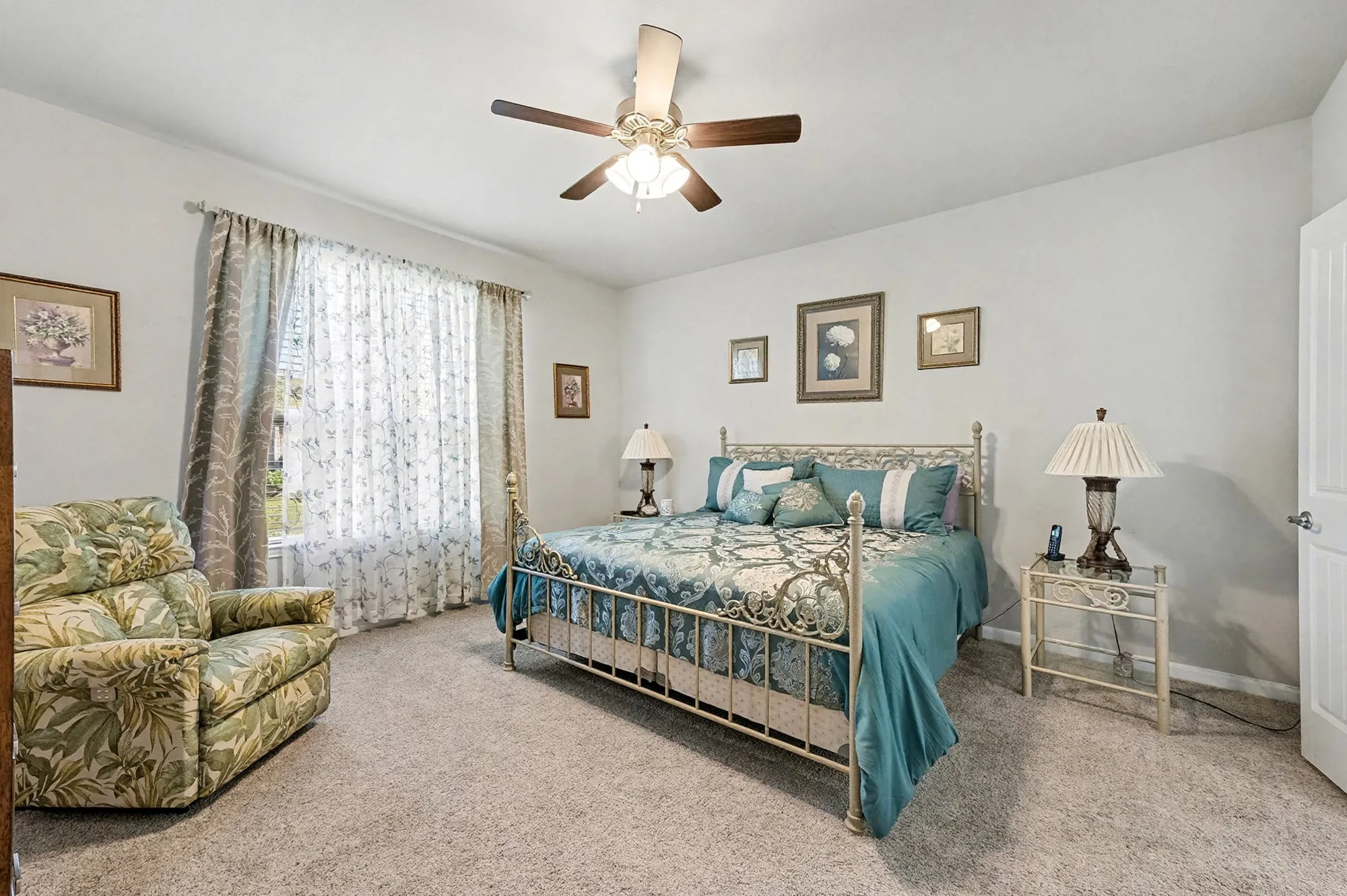 Property Slideshow image 15 of 27 | 3803 keatings lagoon ct, Katy, TX, 77494