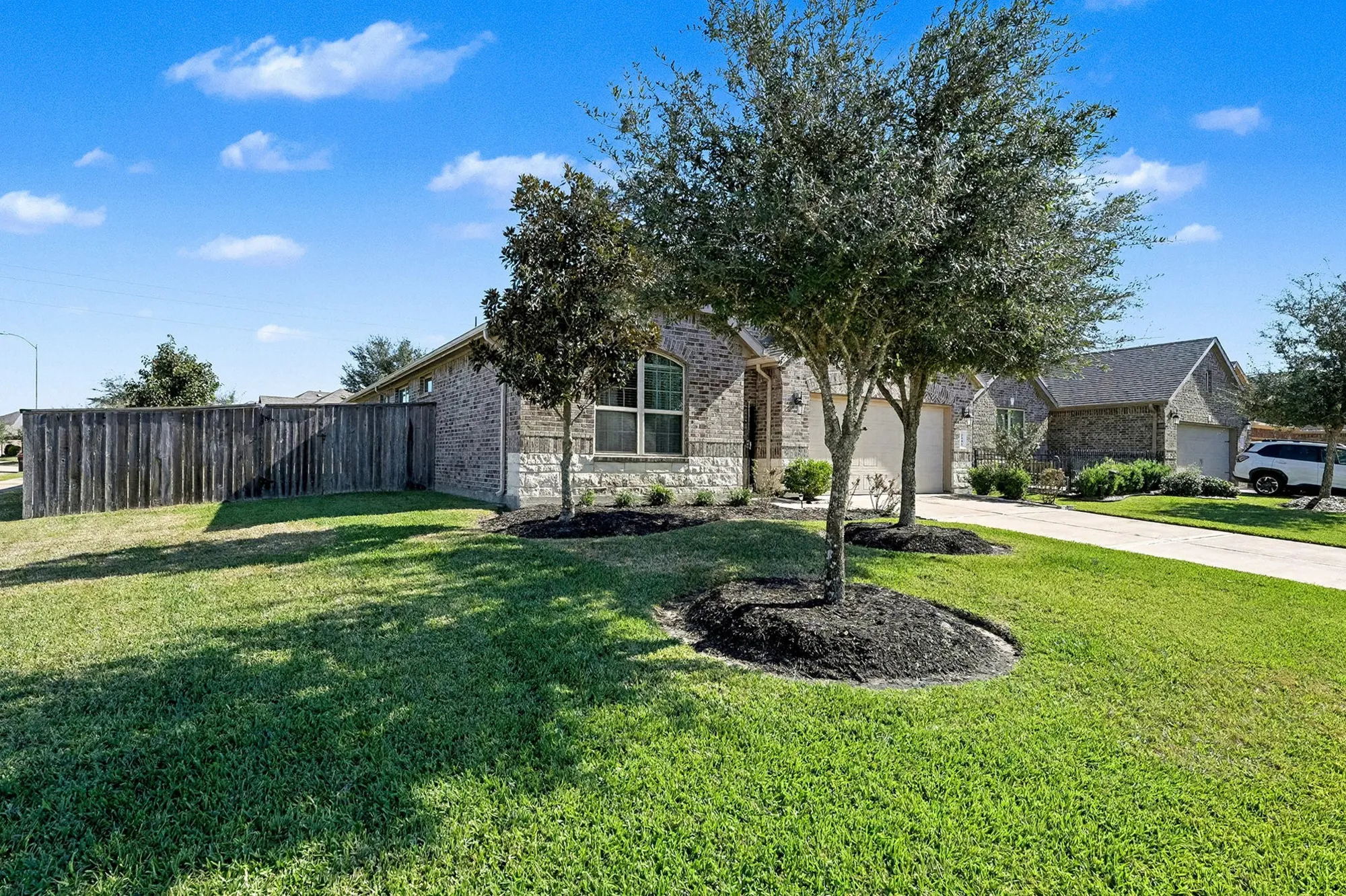 Property Slideshow image 2 of 27 | 3803 keatings lagoon ct, Katy, TX, 77494
