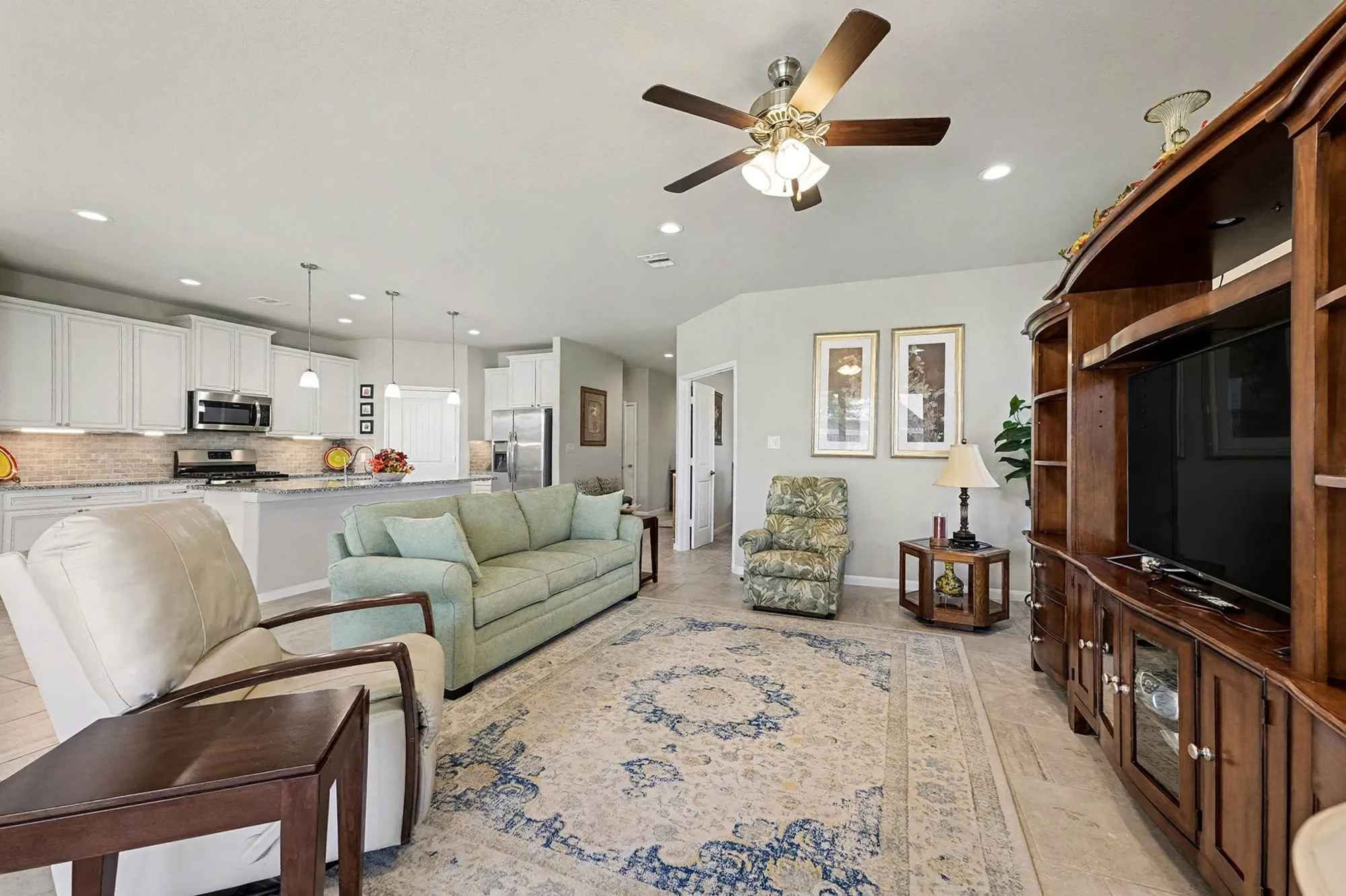 Property Slideshow image 8 of 27 | 3803 keatings lagoon ct, Katy, TX, 77494