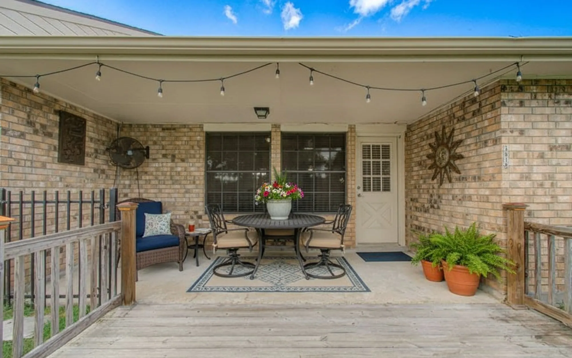 Property Slideshow image 24 of 29 | 3618 teakwood dr, Pearland, TX, 77584