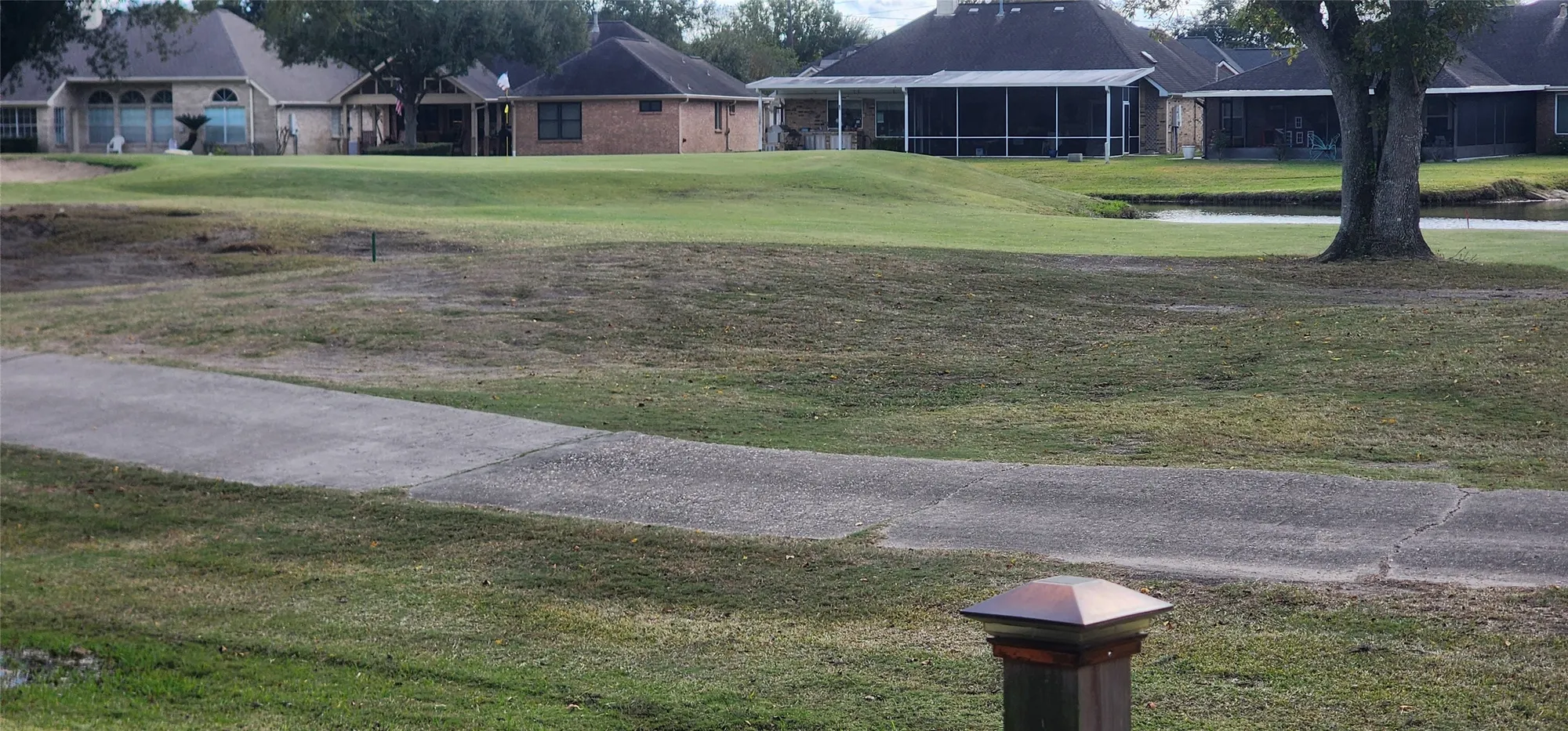 Property Slideshow image 27 of 29 | 3618 teakwood dr, Pearland, TX, 77584