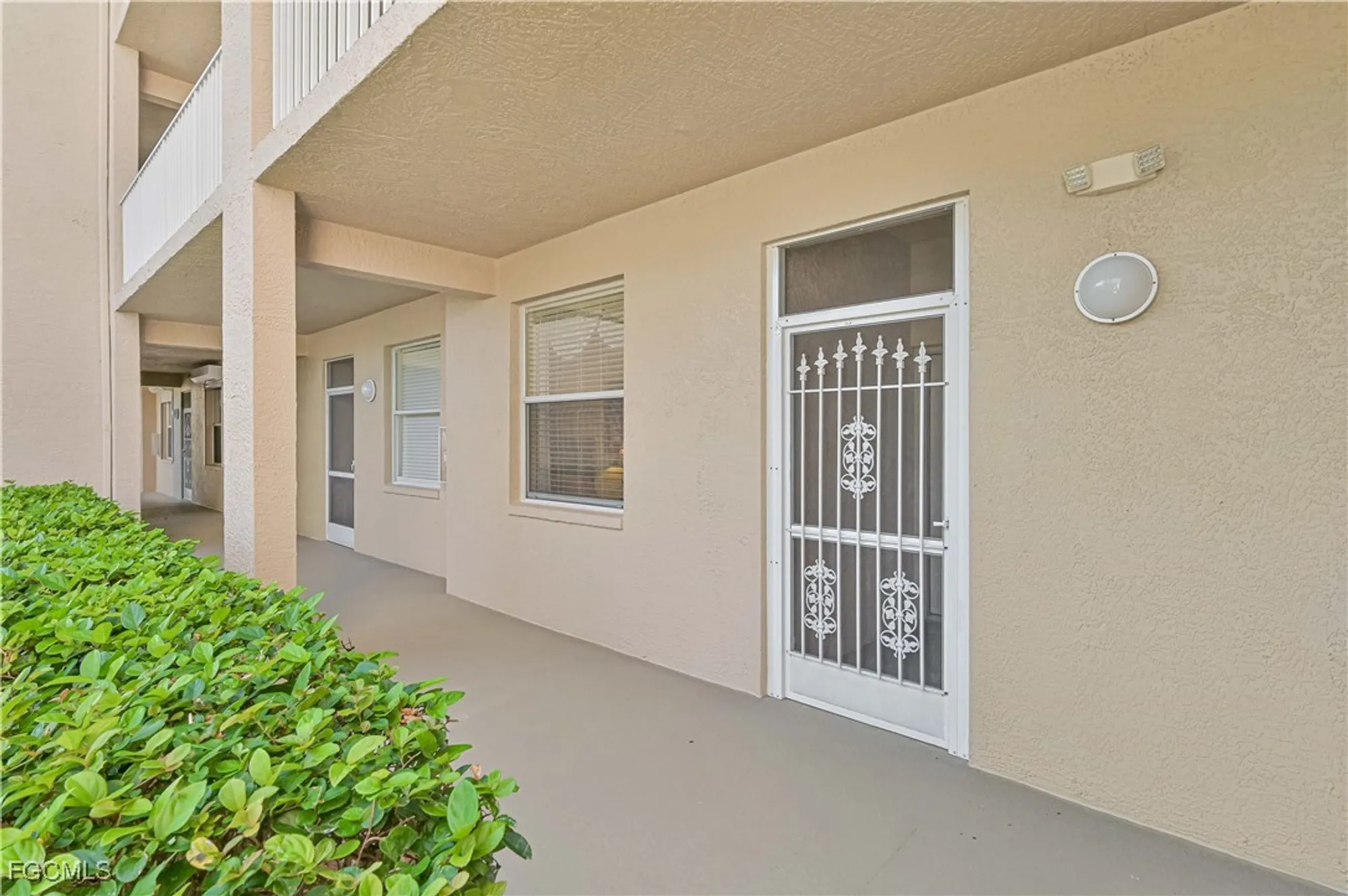 Property Slideshow image 5 of 49 | 14051 brant point cir 8106, Fort Myers, FL, 33919