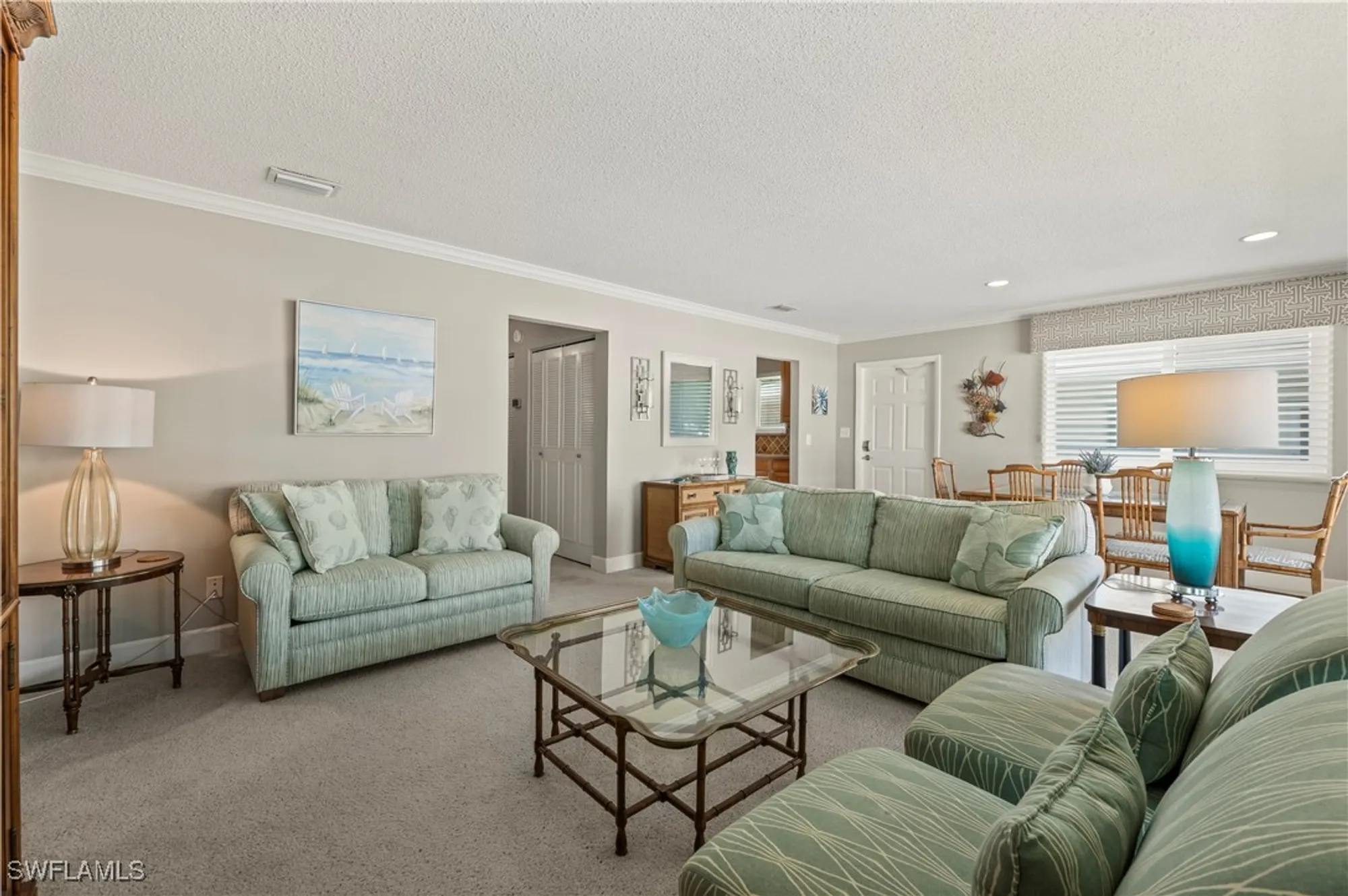 Property Slideshow image 17 of 27 | 2500 gulf shore blvd n4, Naples, FL, 34103
