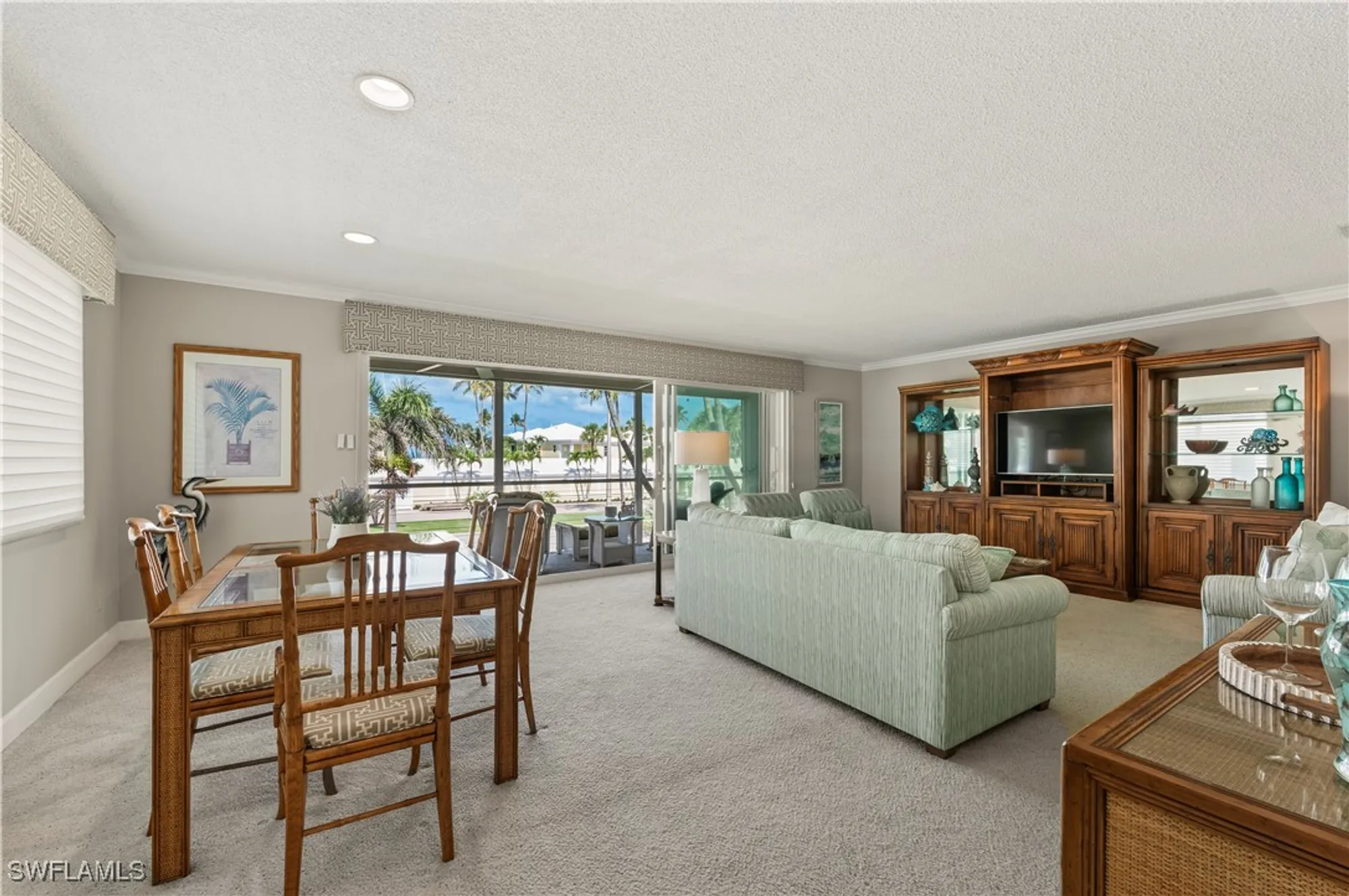 Property Slideshow image 10 of 27 | 2500 gulf shore blvd n4, Naples, FL, 34103
