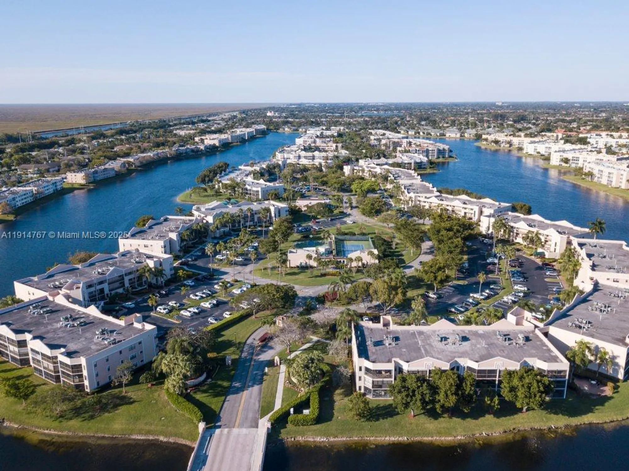 Property Slideshow image 27 of 27 | 7196 ashmont cir # 212, Tamarac, FL, 33321