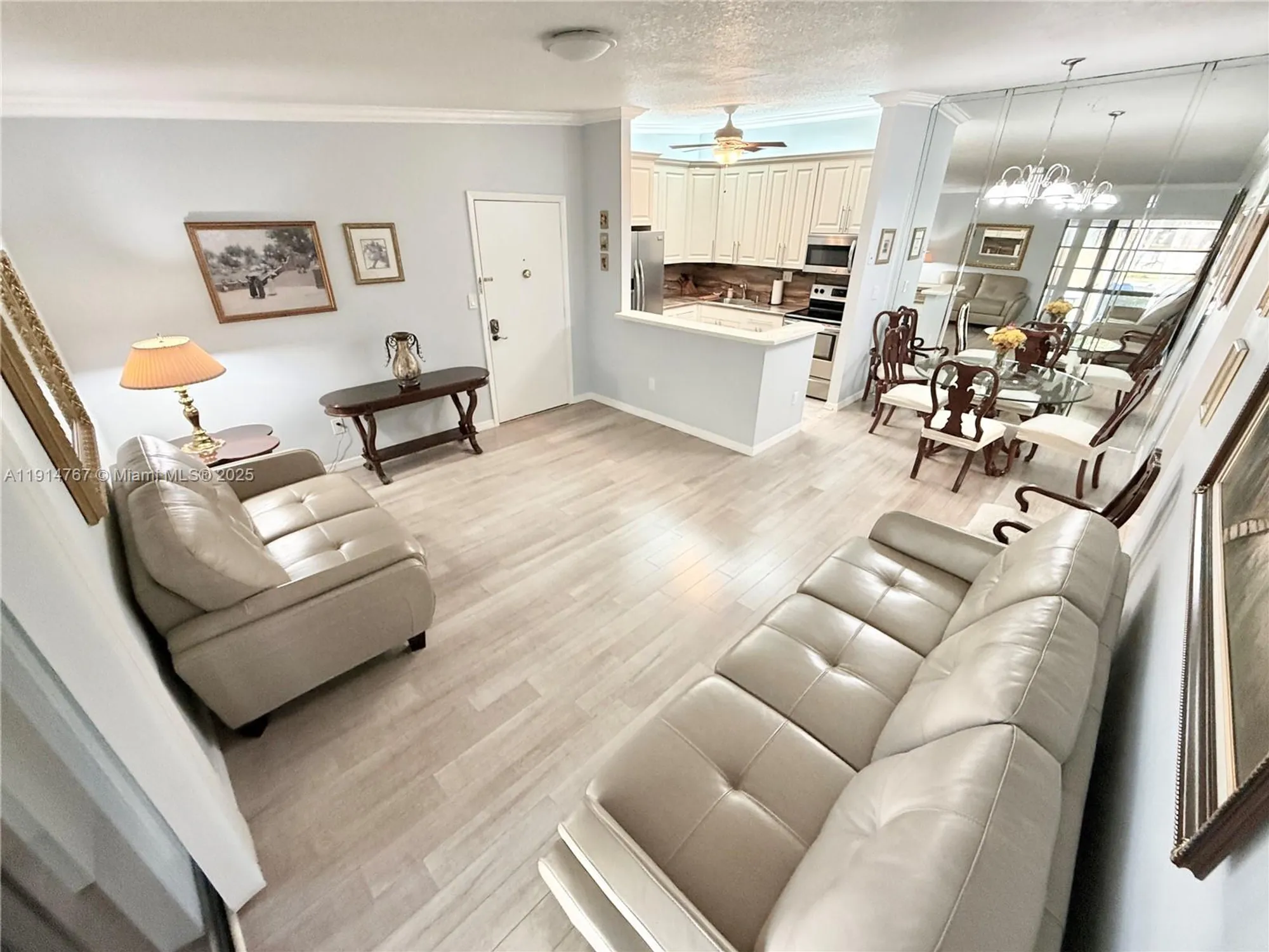 Property Slideshow image 3 of 27 | 7196 ashmont cir # 212, Tamarac, FL, 33321
