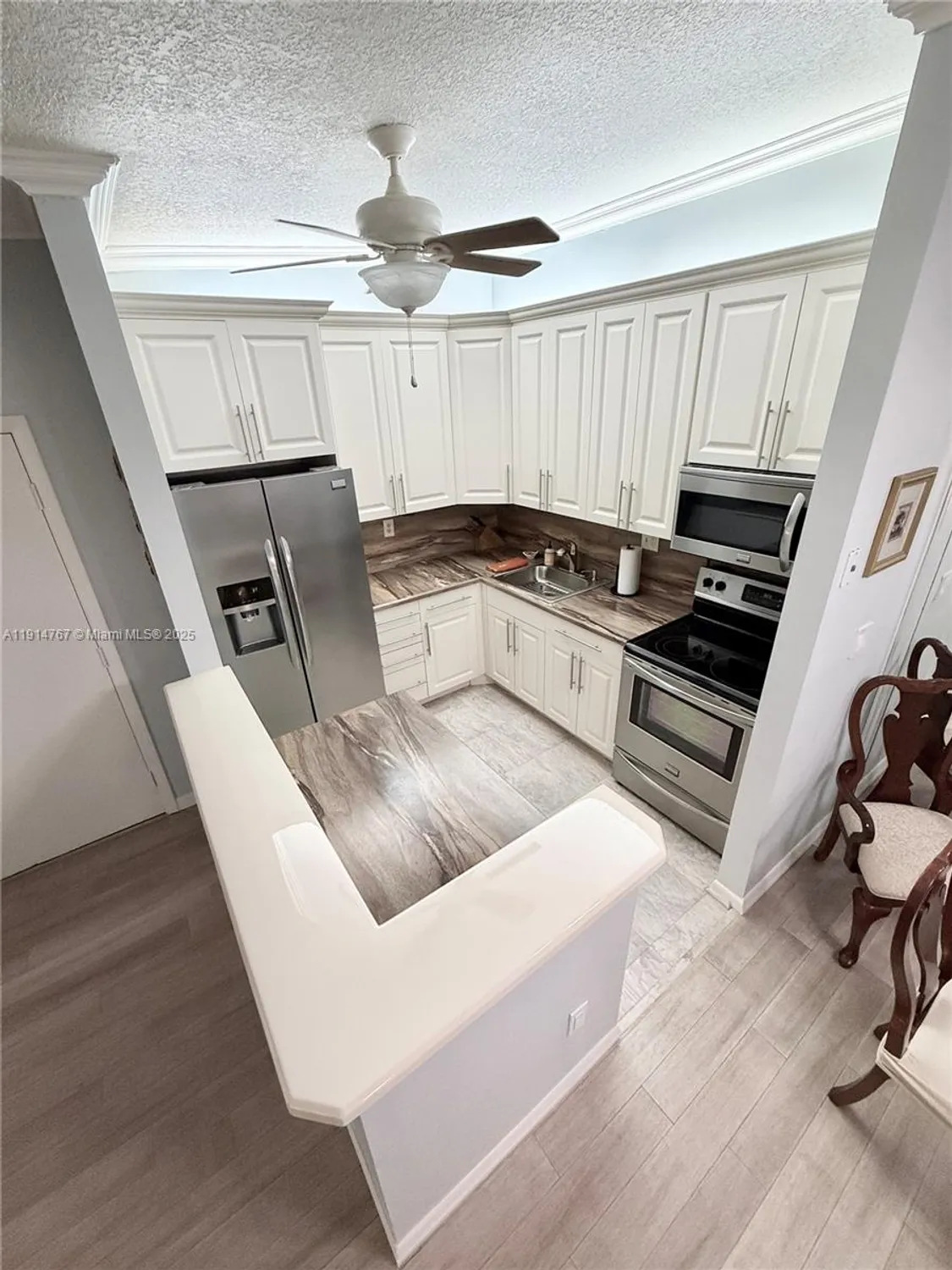 Property Slideshow image 5 of 27 | 7196 ashmont cir # 212, Tamarac, FL, 33321