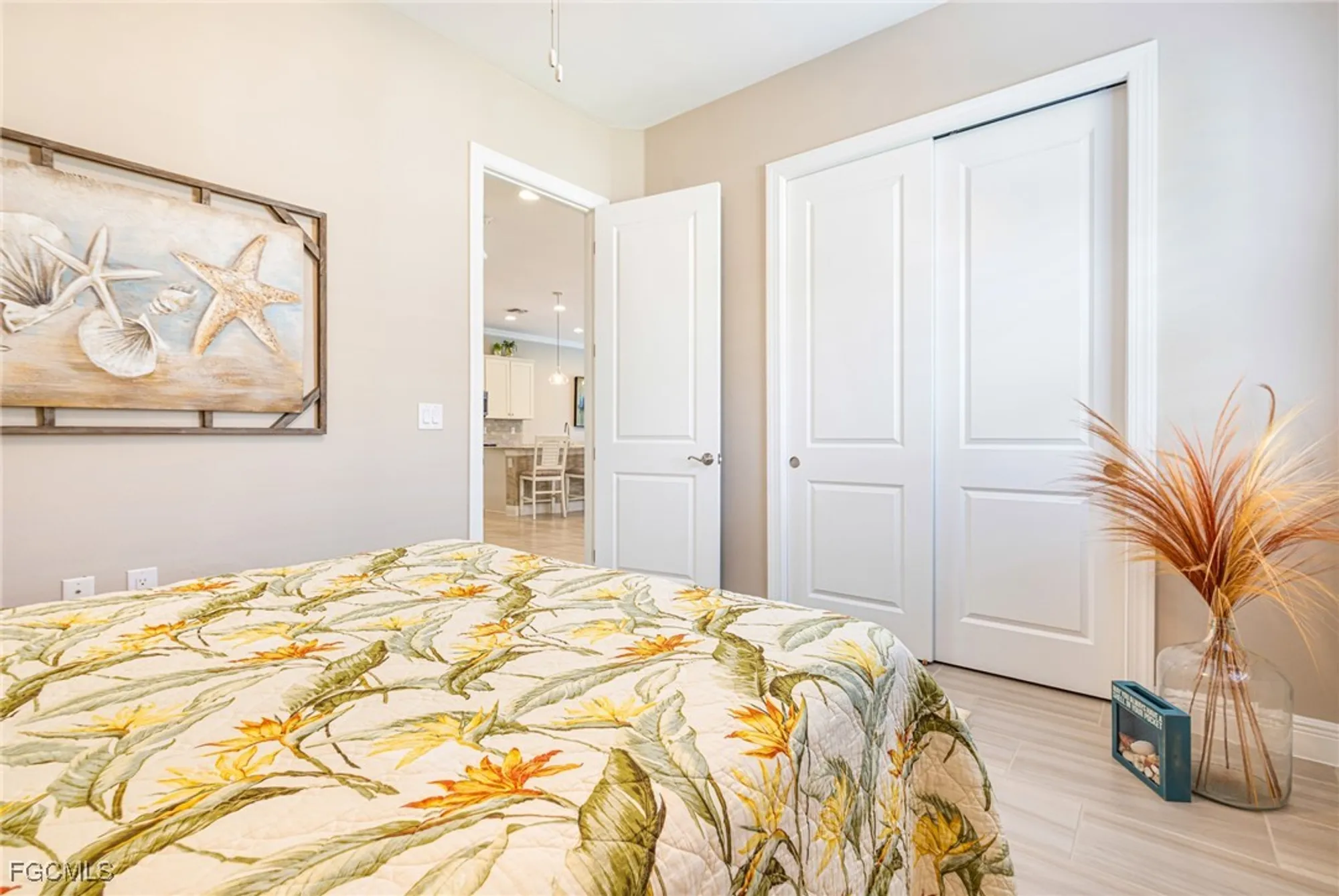 Property Slideshow image 29 of 52 | 10386 materita dr, Fort Myers, FL, 33913