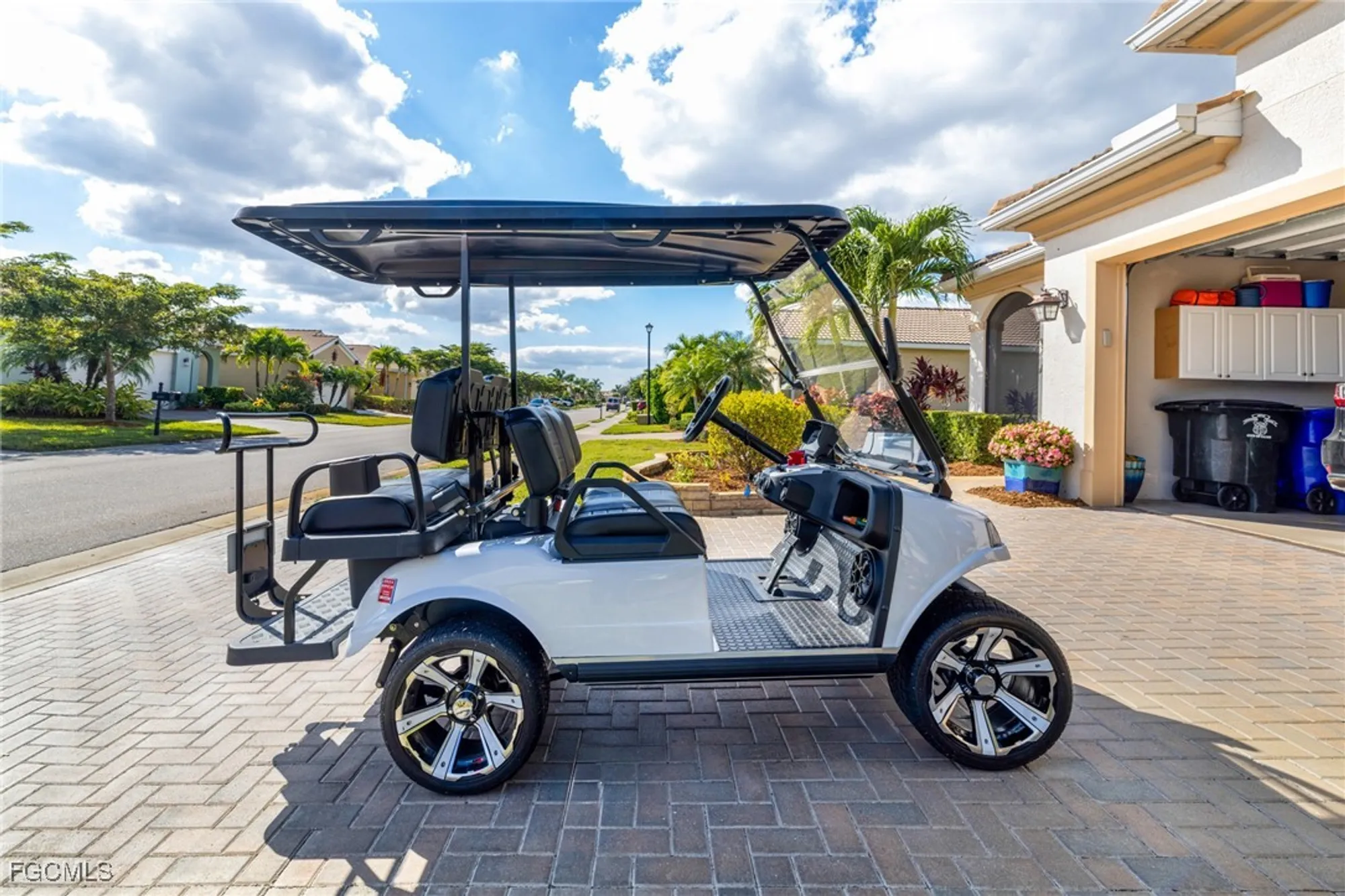 Property Slideshow image 39 of 52 | 10386 materita dr, Fort Myers, FL, 33913