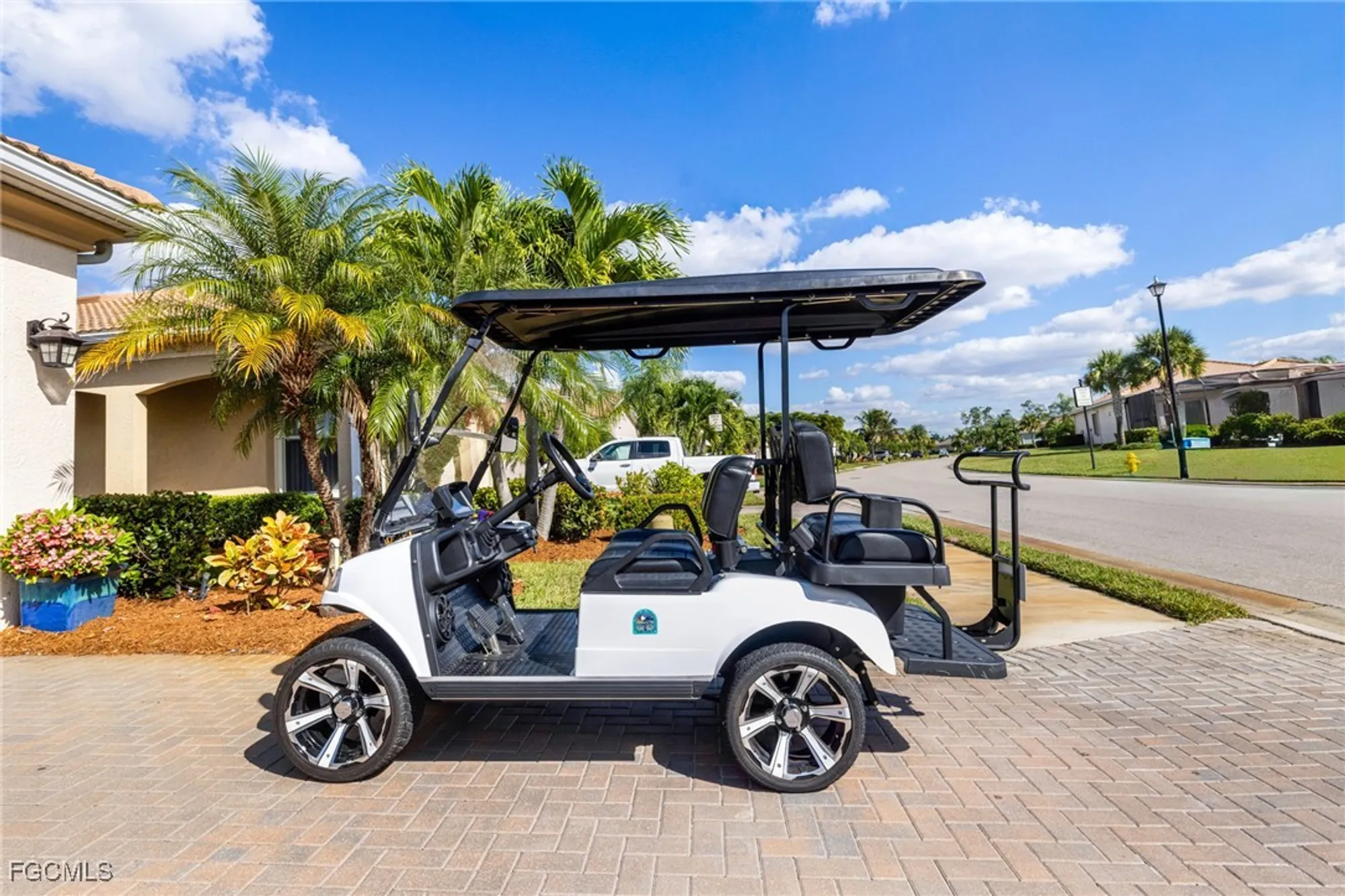 Property Slideshow image 5 of 52 | 10386 materita dr, Fort Myers, FL, 33913