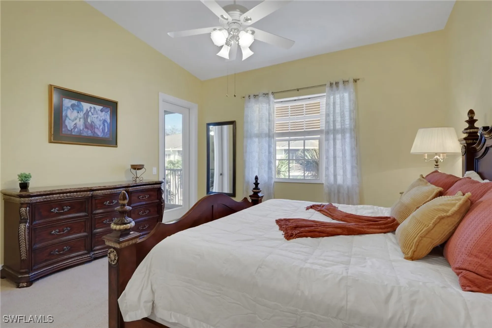 Property Slideshow image 21 of 29 | 820 bentwater cir 202, Naples, FL, 34108