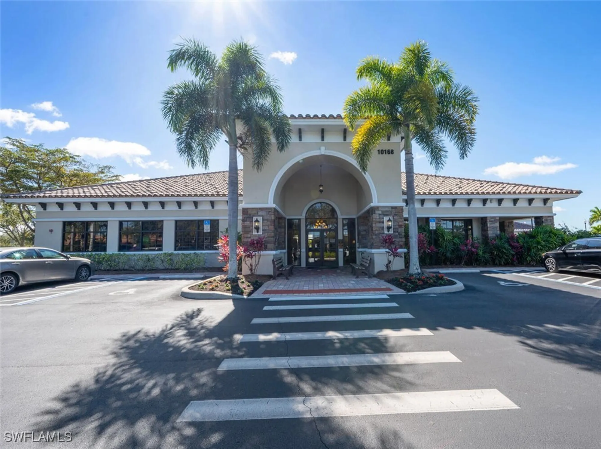 Property Slideshow image 31 of 42 | 10345 heritage bay blvd 2034, Naples, FL, 34120