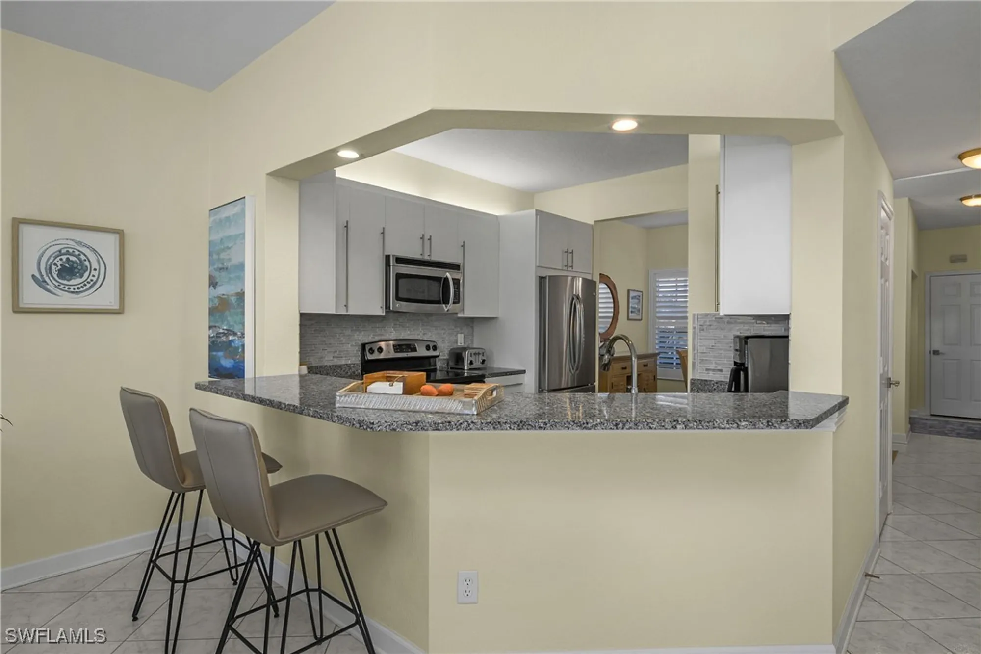 Property Slideshow image 10 of 40 | 864 tanbark dr apt 101, Naples, FL, 34108