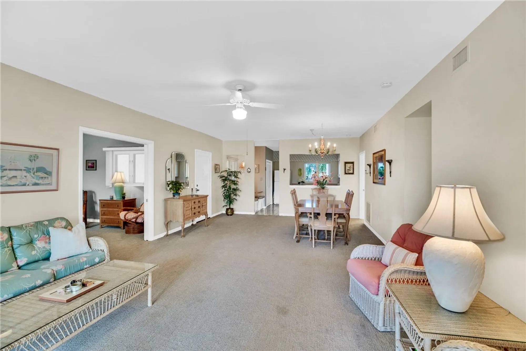Property Slideshow image 11 of 36 | 5045 harmony cir 207, Vero Beach, FL, 32967