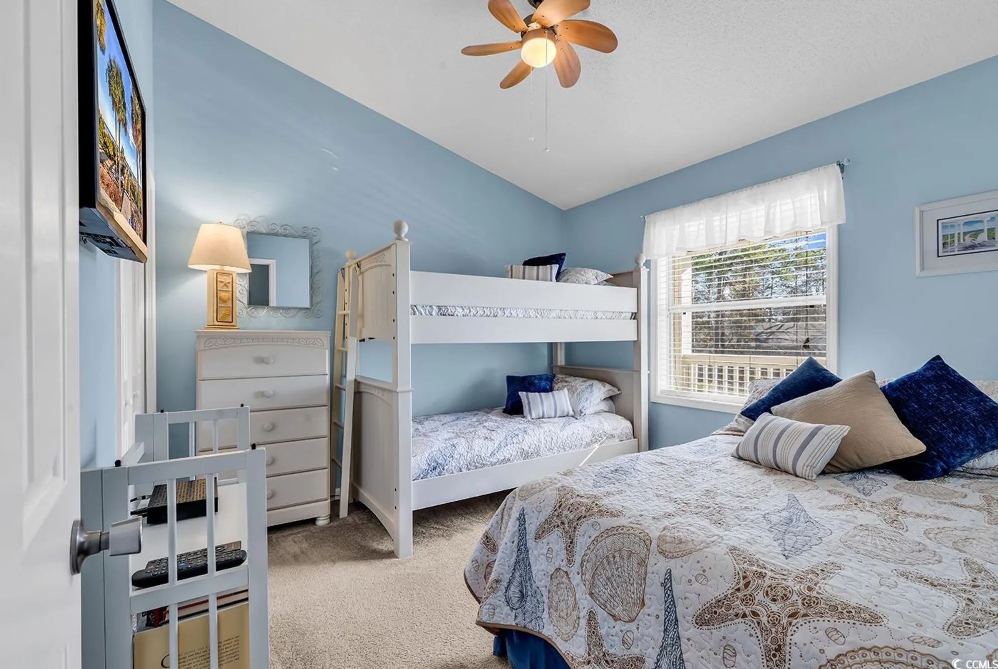 Property Slideshow image 10 of 23 | 1230 white tree ln f, Myrtle Beach, SC, 29588