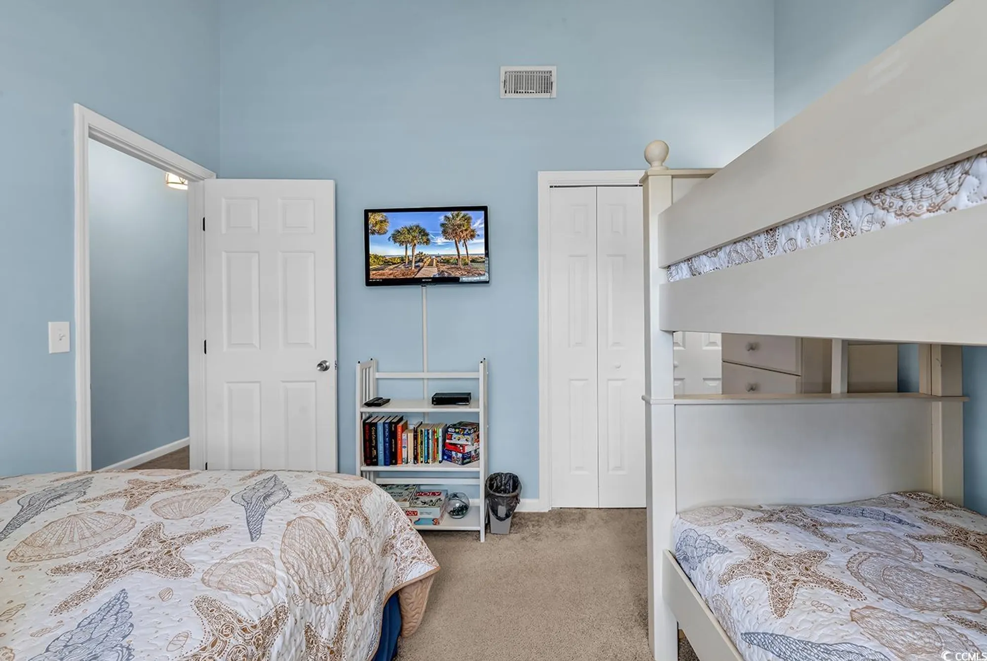 Property Slideshow image 11 of 23 | 1230 white tree ln f, Myrtle Beach, SC, 29588