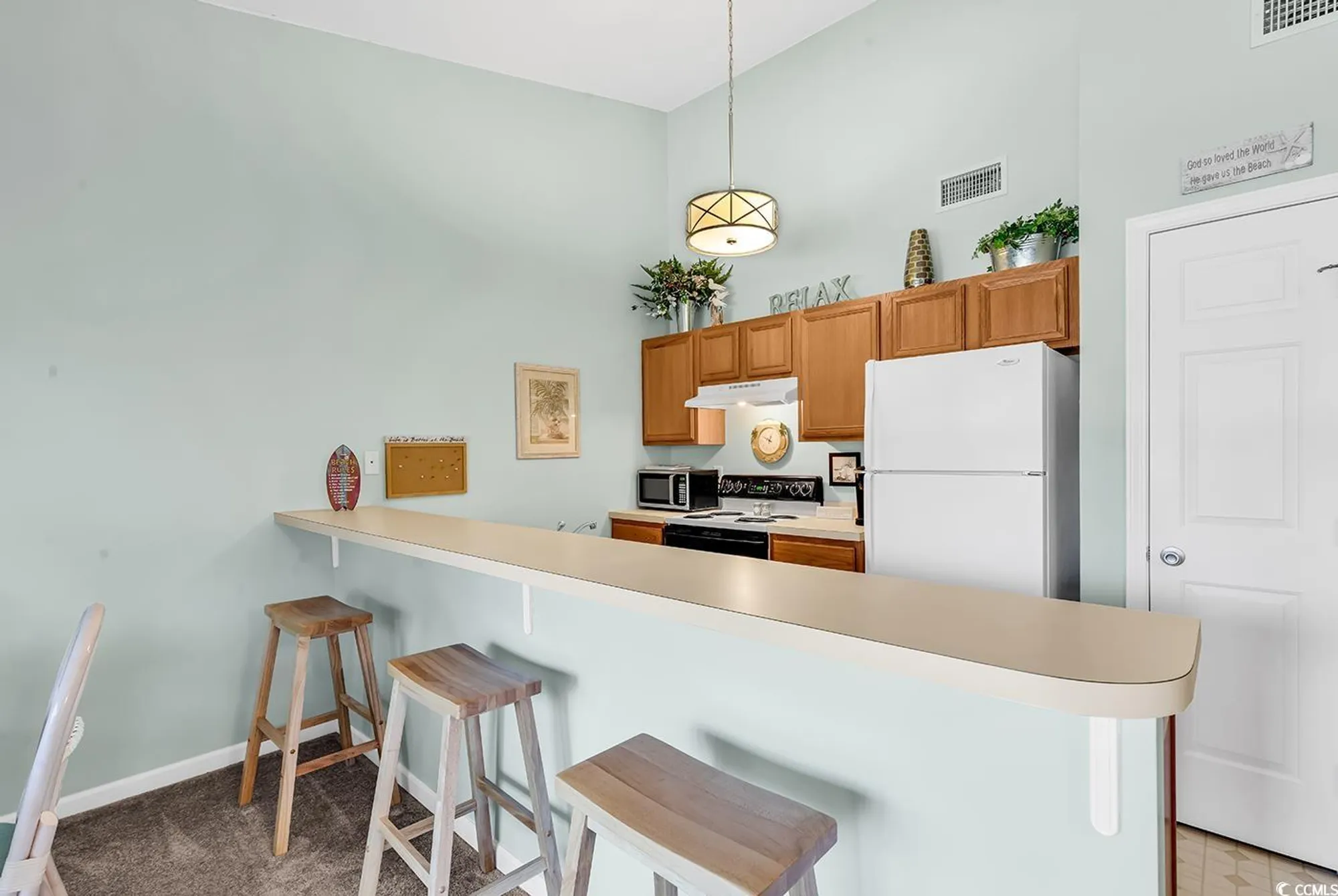 Property Slideshow image 5 of 23 | 1230 white tree ln f, Myrtle Beach, SC, 29588