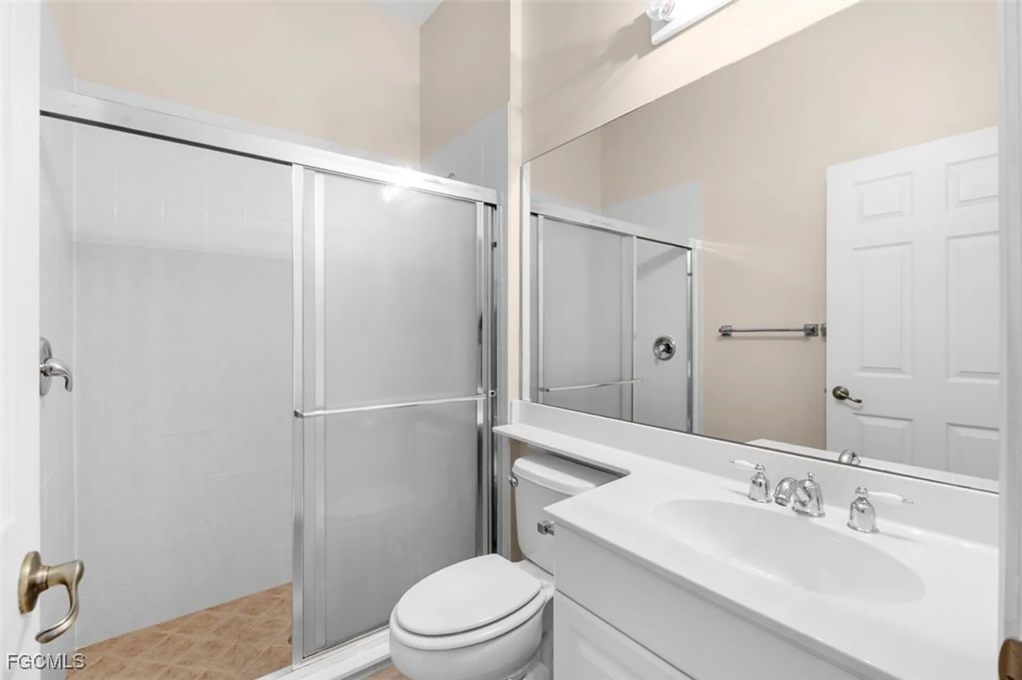 Property Slideshow image 15 of 33 | 11970 bramble cove dr, Fort Myers, FL, 33905