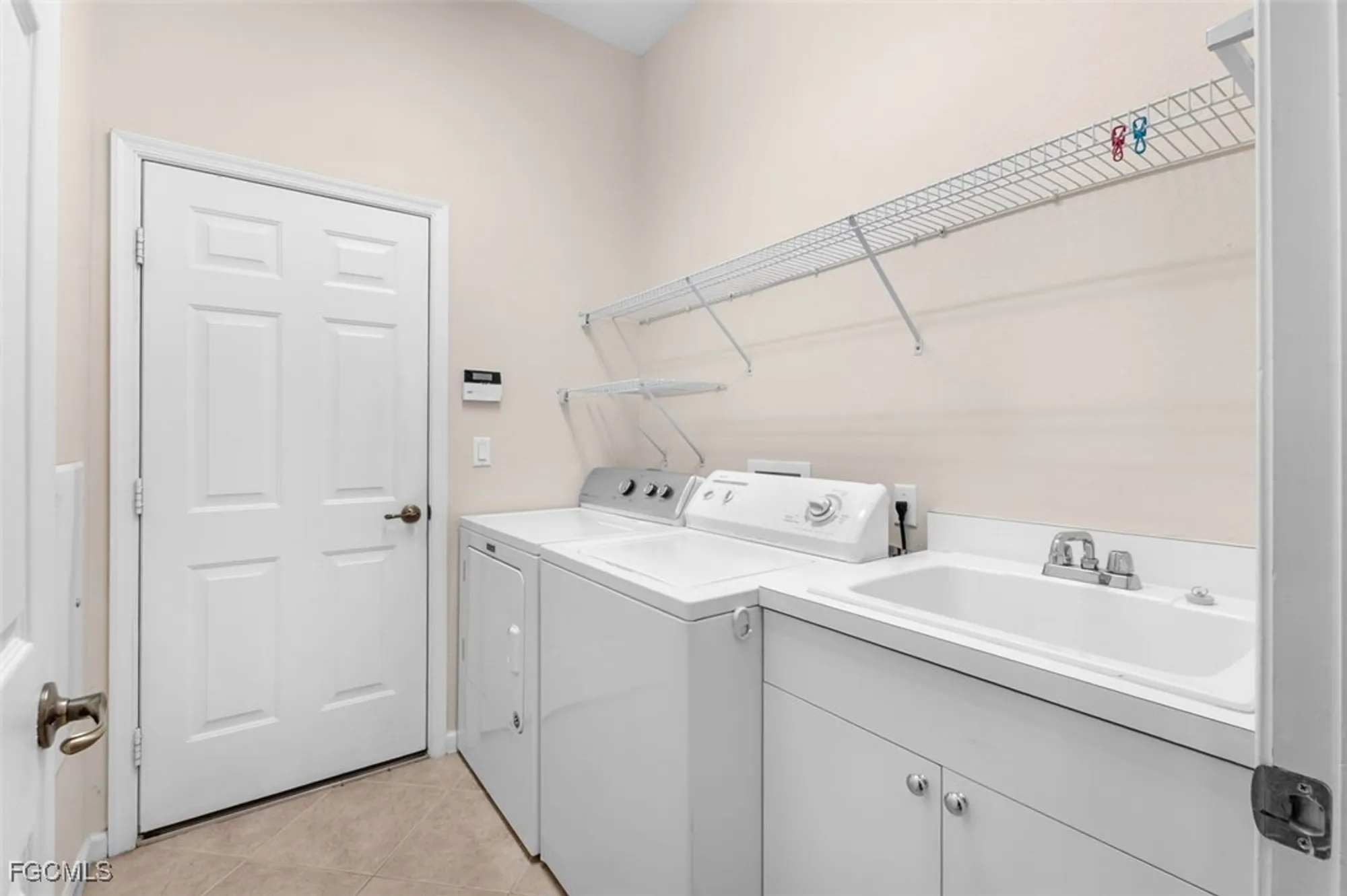 Property Slideshow image 18 of 33 | 11970 bramble cove dr, Fort Myers, FL, 33905