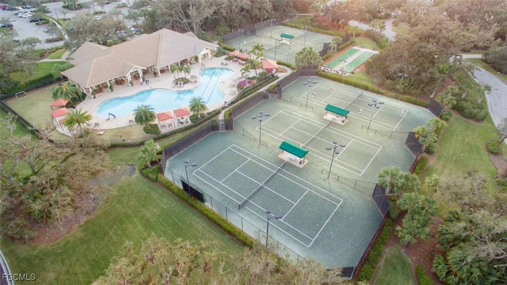 Property Slideshow image 26 of 33 | 11970 bramble cove dr, Fort Myers, FL, 33905