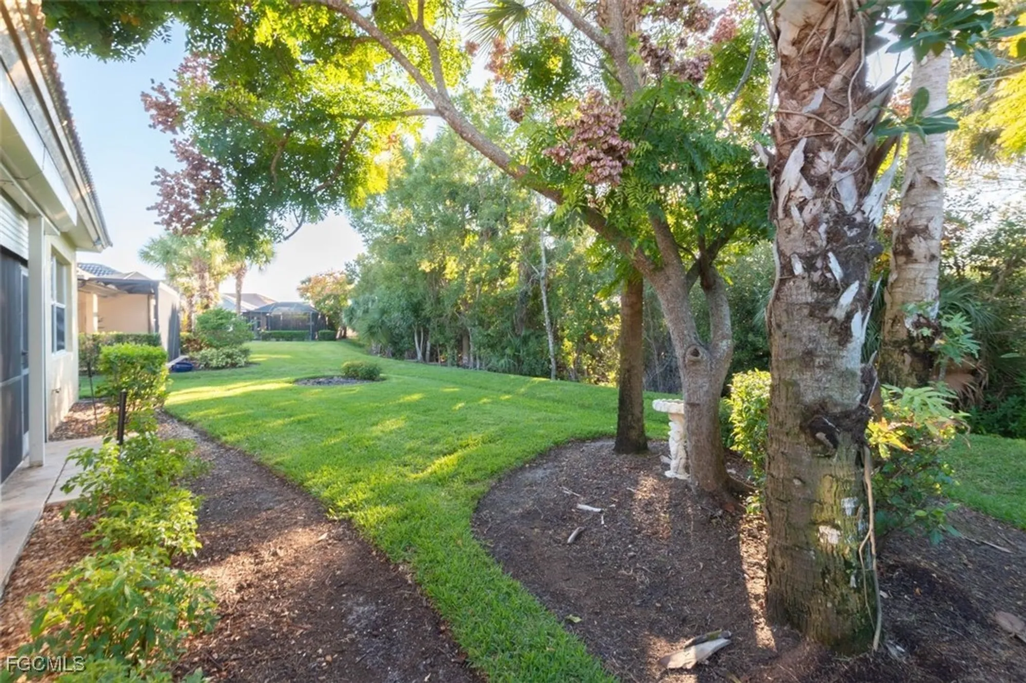 Property Slideshow image 21 of 33 | 11970 bramble cove dr, Fort Myers, FL, 33905