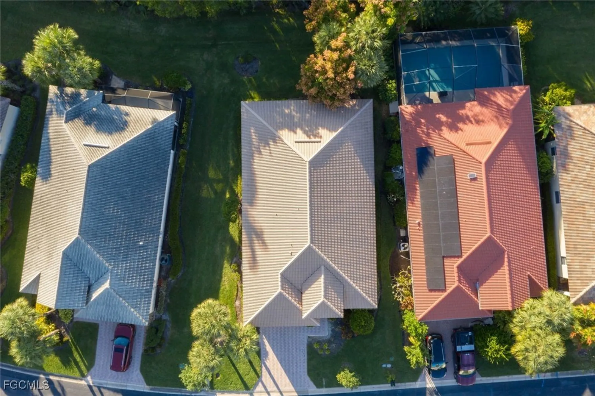 Property Slideshow image 3 of 33 | 11970 bramble cove dr, Fort Myers, FL, 33905