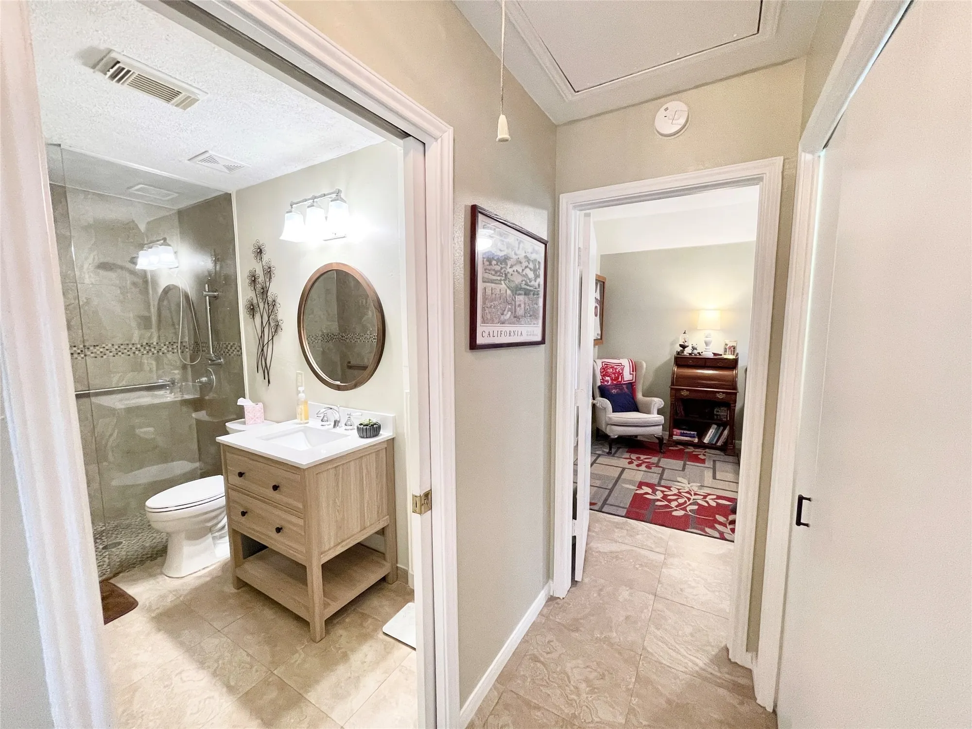 Property Slideshow image 10 of 25 | 918 peach blossom dr, Pearland, TX, 77584