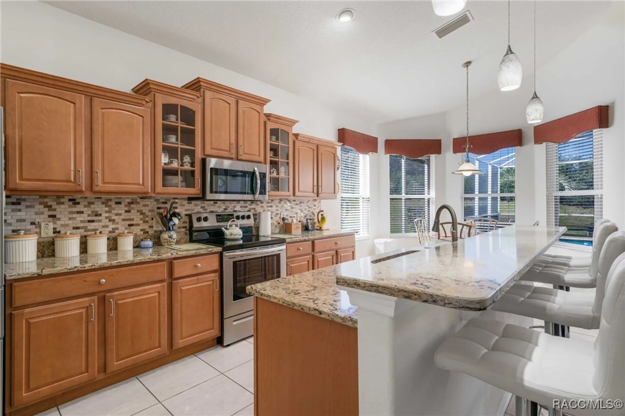 Property Slideshow image 19 of 56 | 1311 w skyview crossing dr, Hernando, FL, 34442