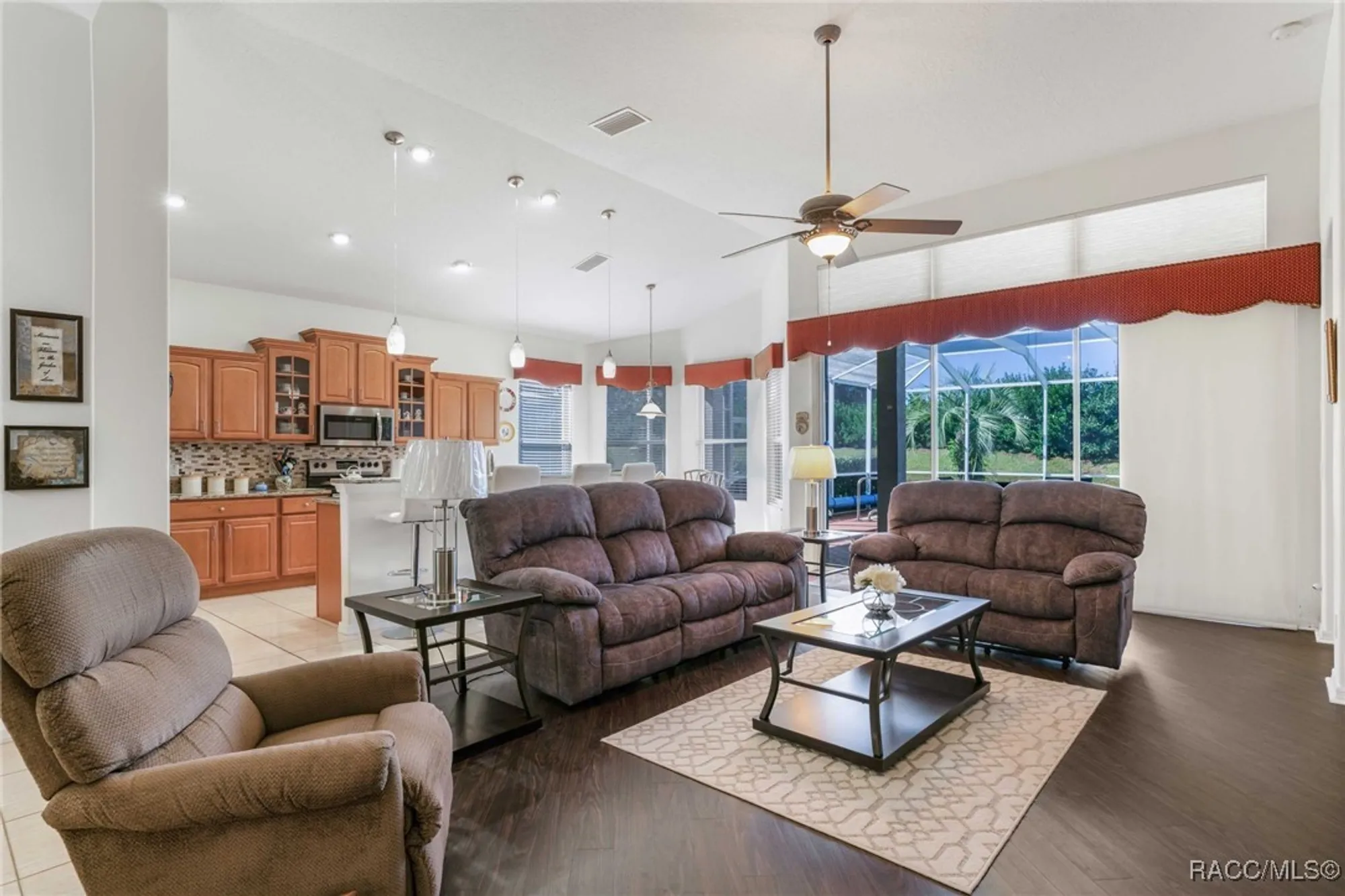 Property Slideshow image 13 of 56 | 1311 w skyview crossing dr, Hernando, FL, 34442