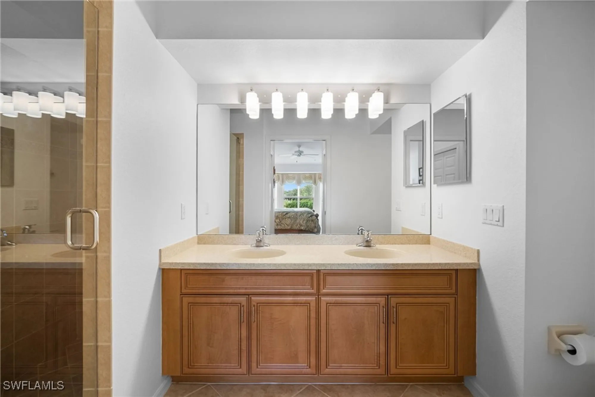 Property Slideshow image 21 of 49 | 10250 heritage bay blvd 3625, Naples, FL, 34120