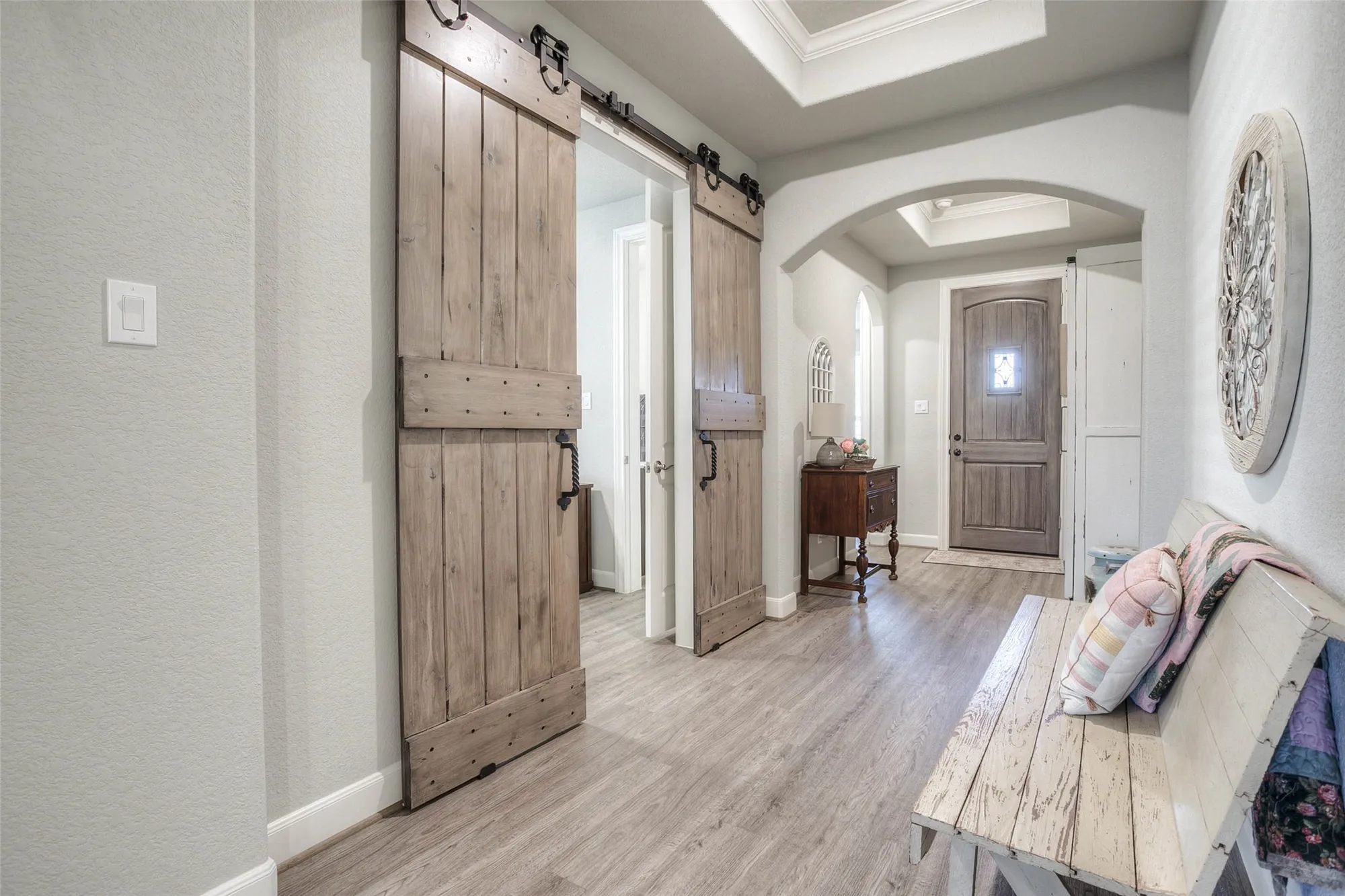 Property Slideshow image 8 of 50 | 5757 lakeside villas ct, Conroe, TX, 77304