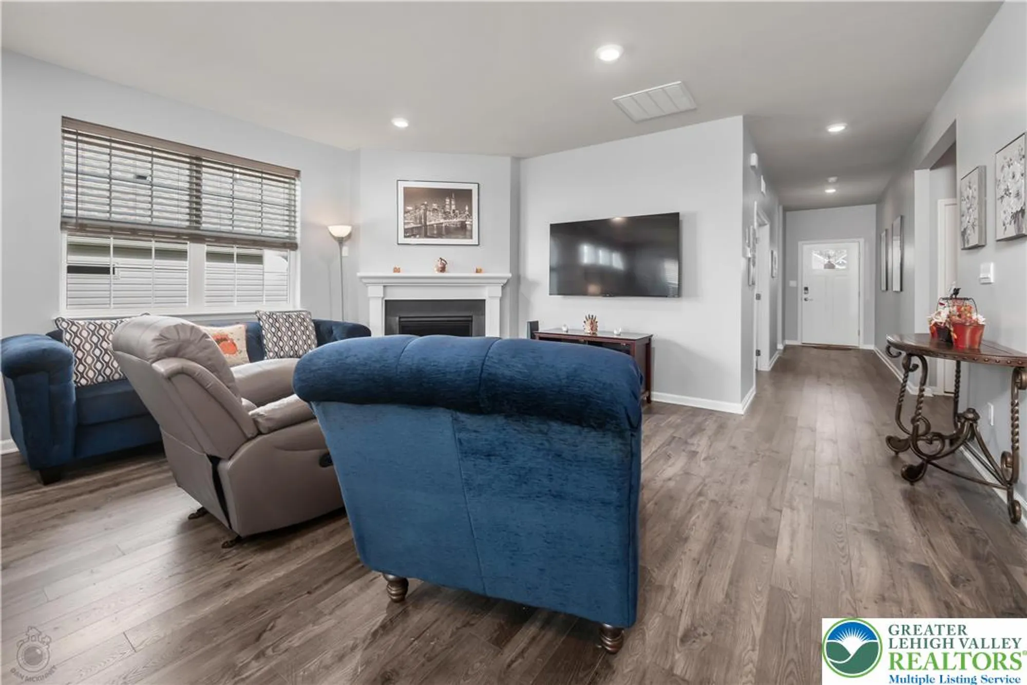 Property Slideshow image 15 of 41 | 7945 golden ln, Breinigsville, PA, 18031