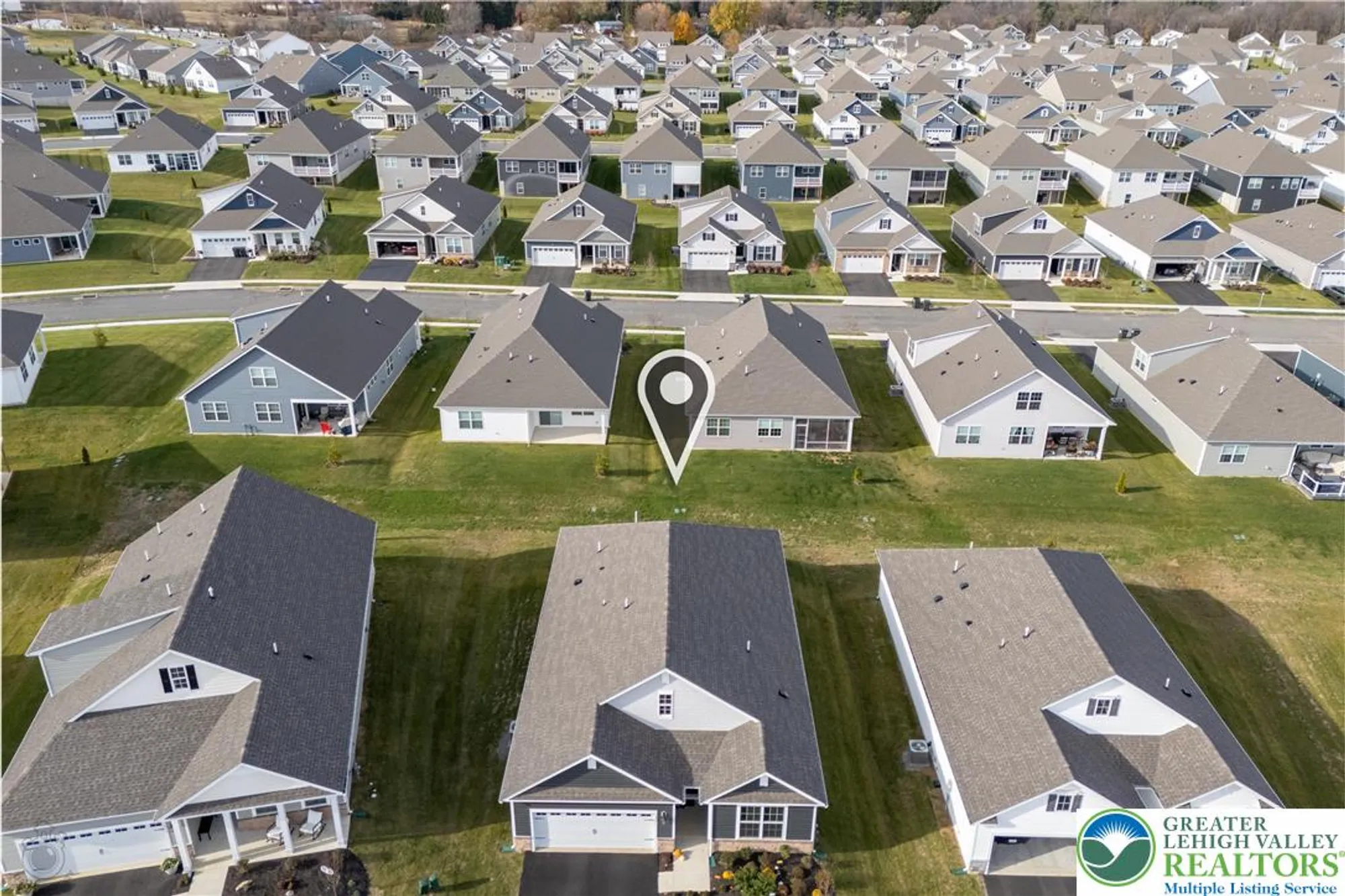 Property Slideshow image 39 of 41 | 7945 golden ln, Breinigsville, PA, 18031