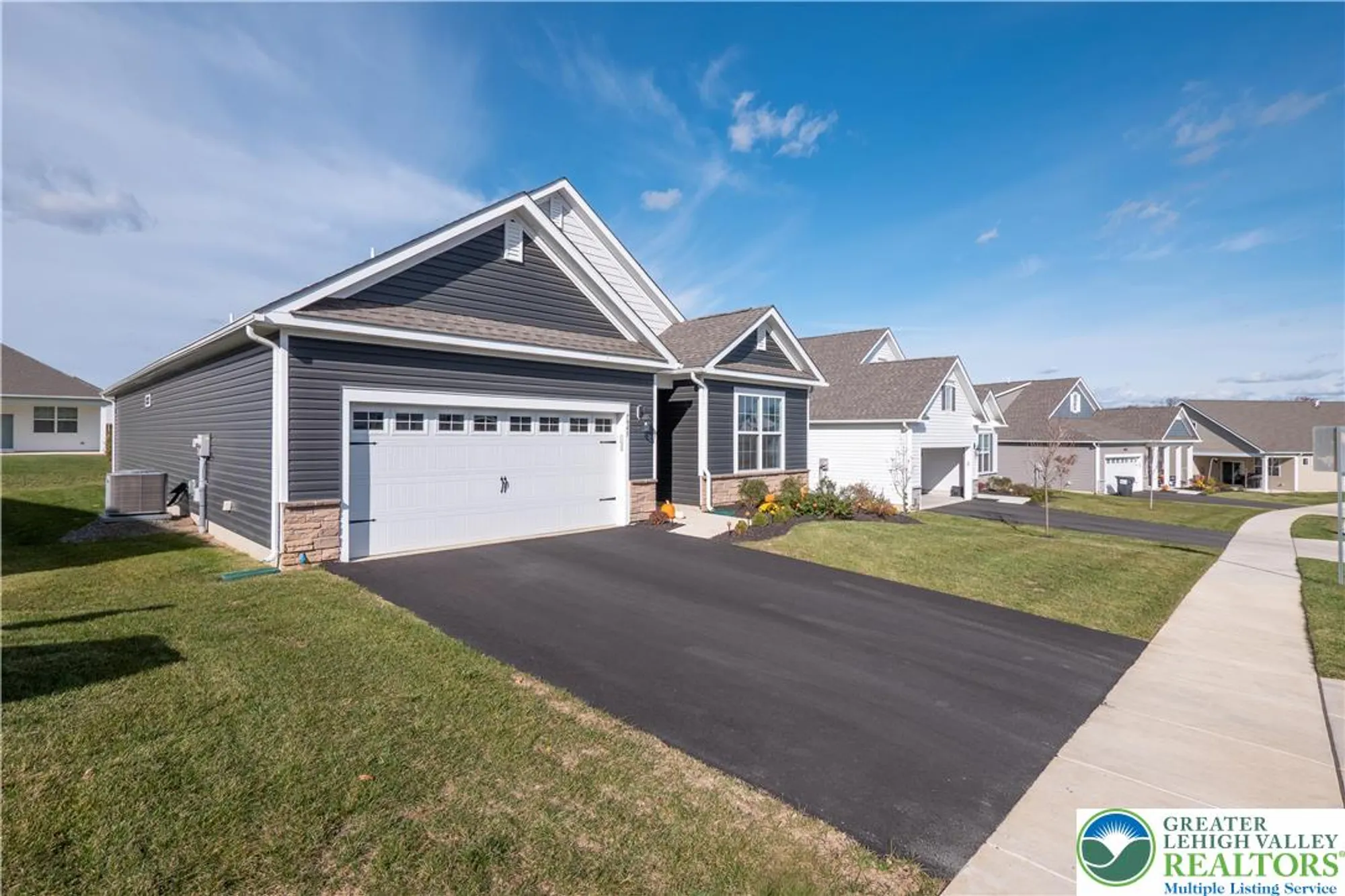 Property Slideshow image 3 of 41 | 7945 golden ln, Breinigsville, PA, 18031