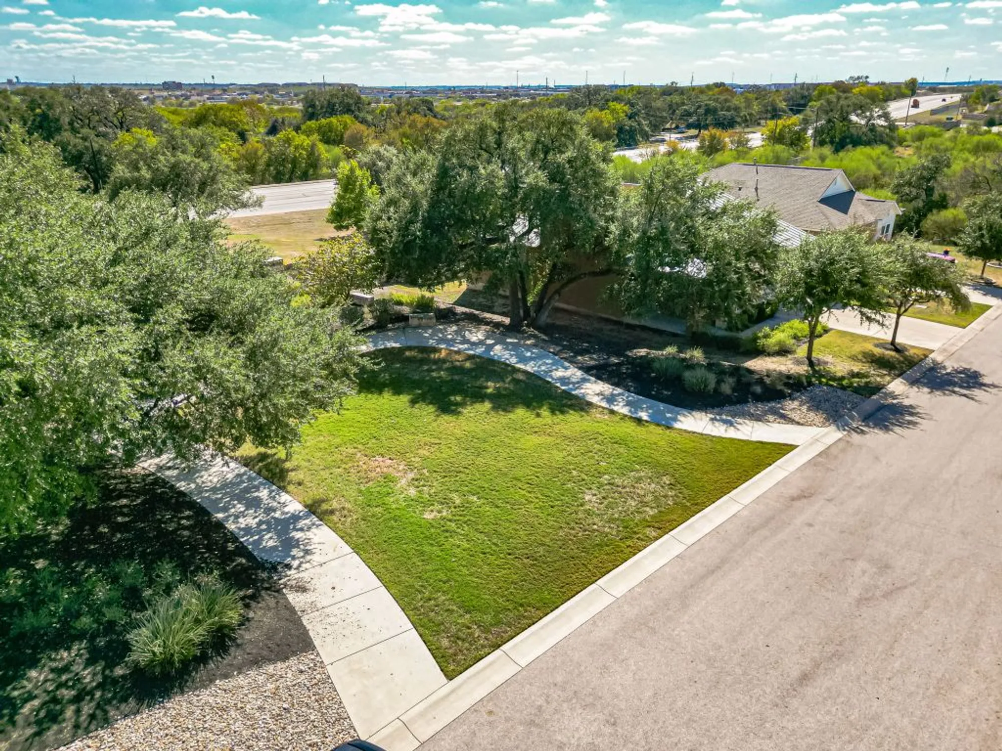 Property Slideshow image 1 of 40 | 220 jumping laurel st, San Marcos, TX, 78666