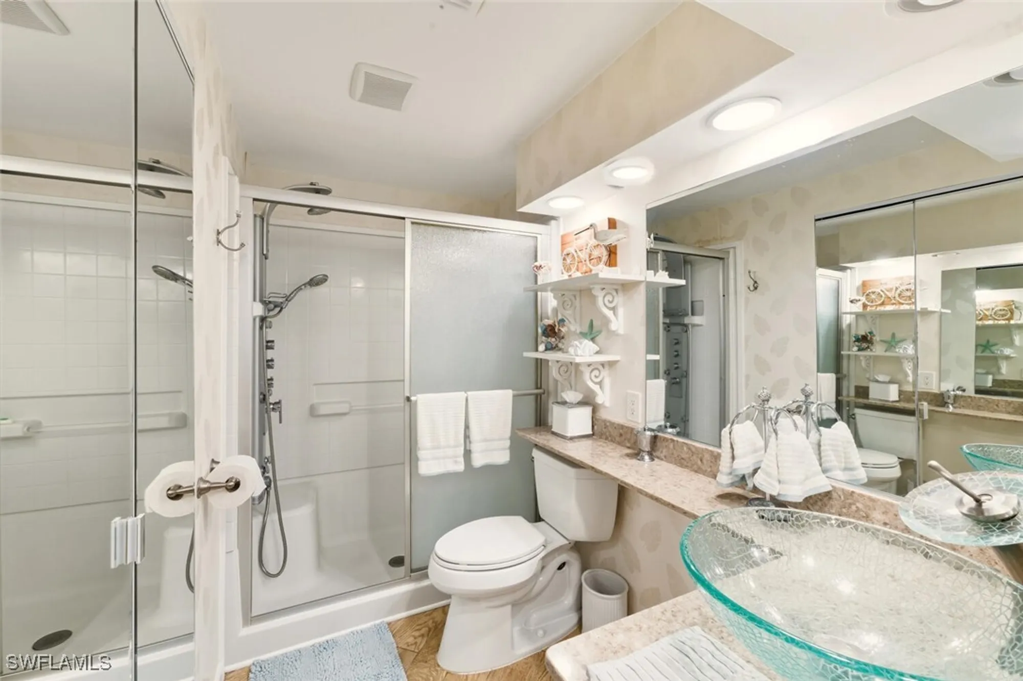 Property Slideshow image 14 of 35 | 542 charlemagne blvd, Naples, FL, 34112