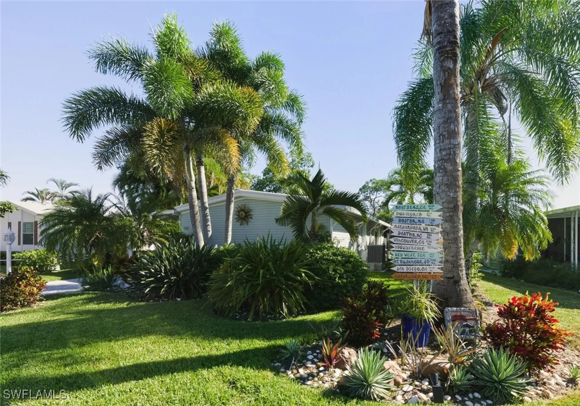 Property Slideshow image 1 of 35 | 542 charlemagne blvd, Naples, FL, 34112