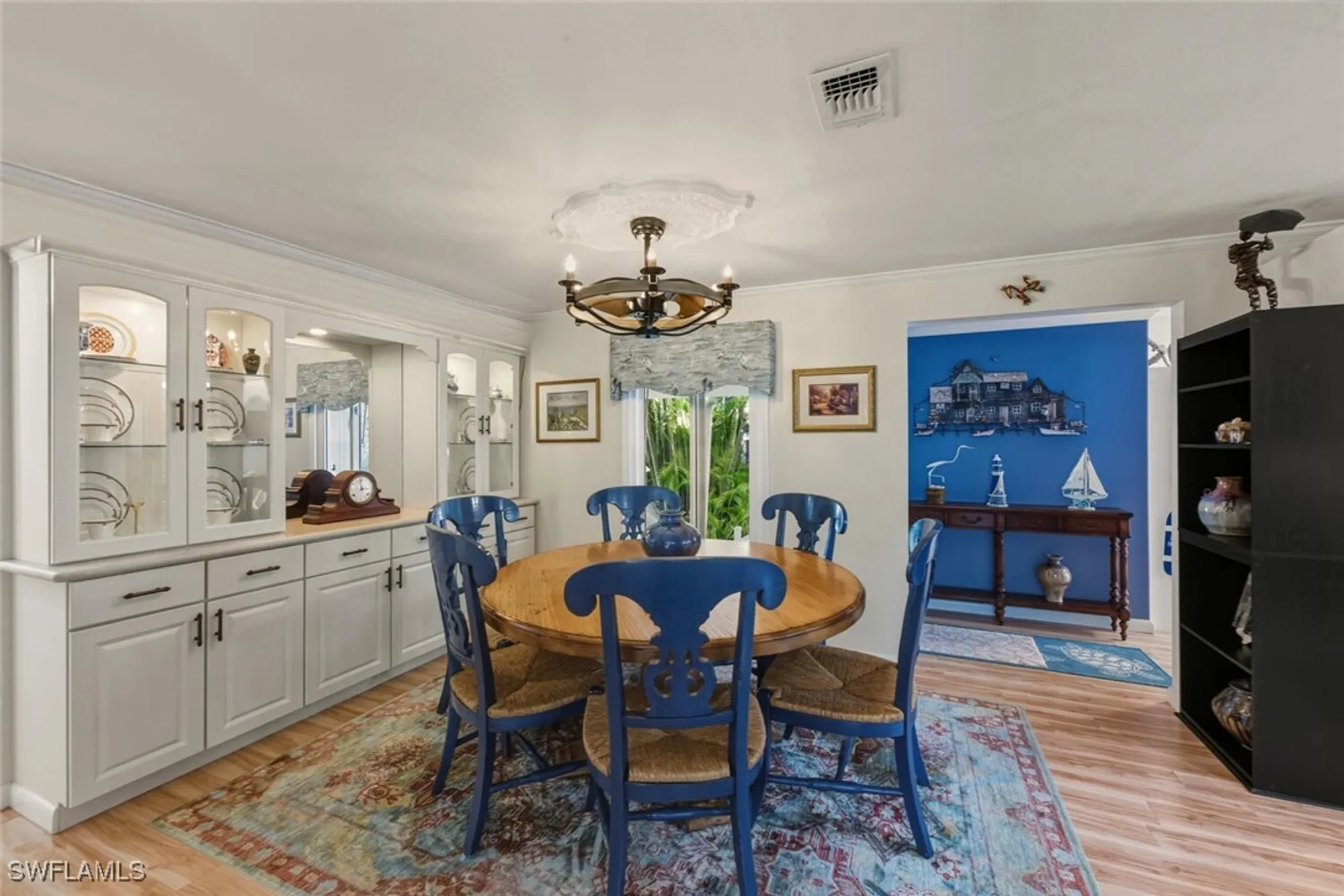 Property Slideshow image 11 of 35 | 542 charlemagne blvd, Naples, FL, 34112