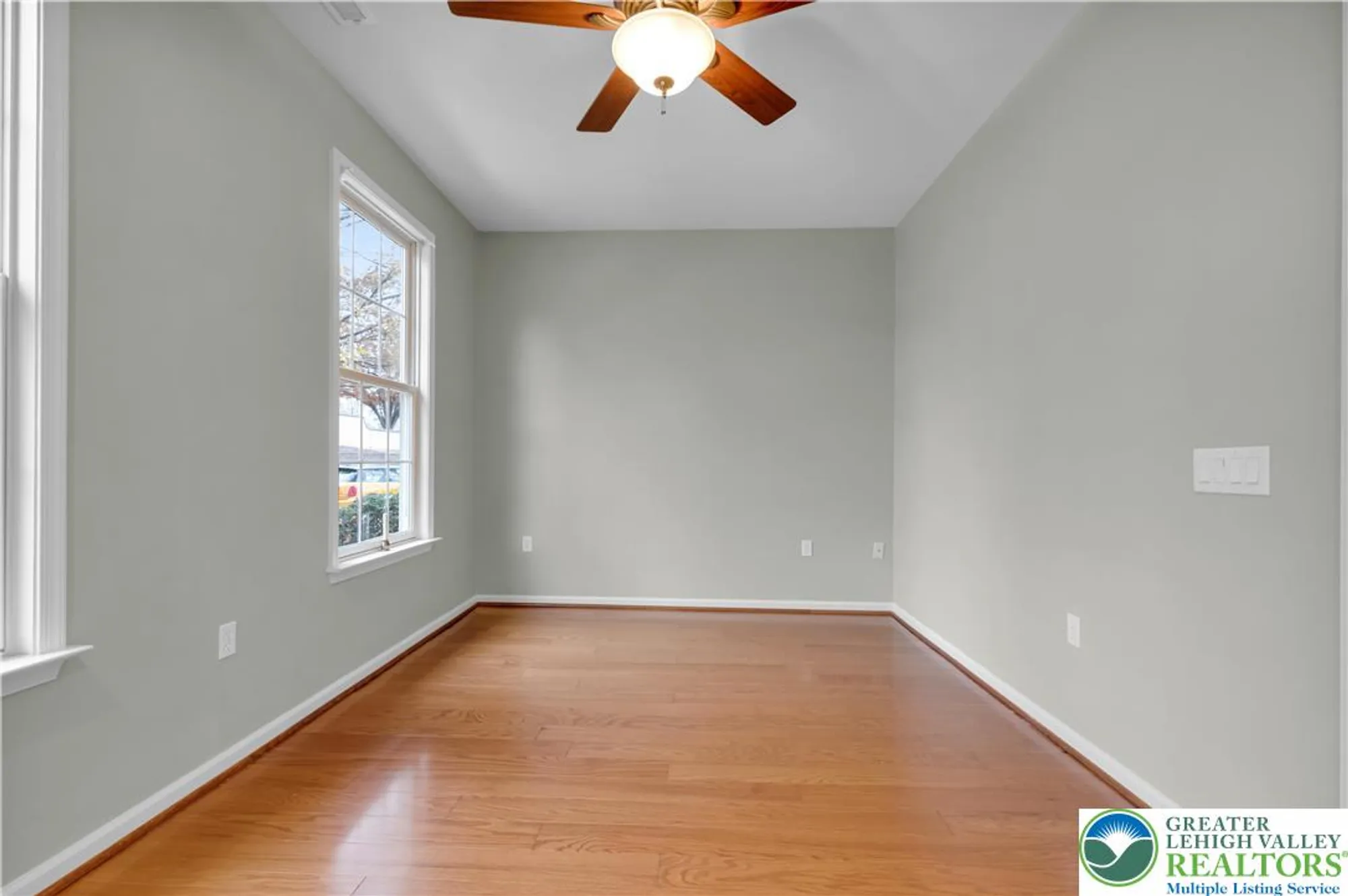 Property Slideshow image 37 of 49 | 6333 valor dr, Bethlehem, PA, 18017