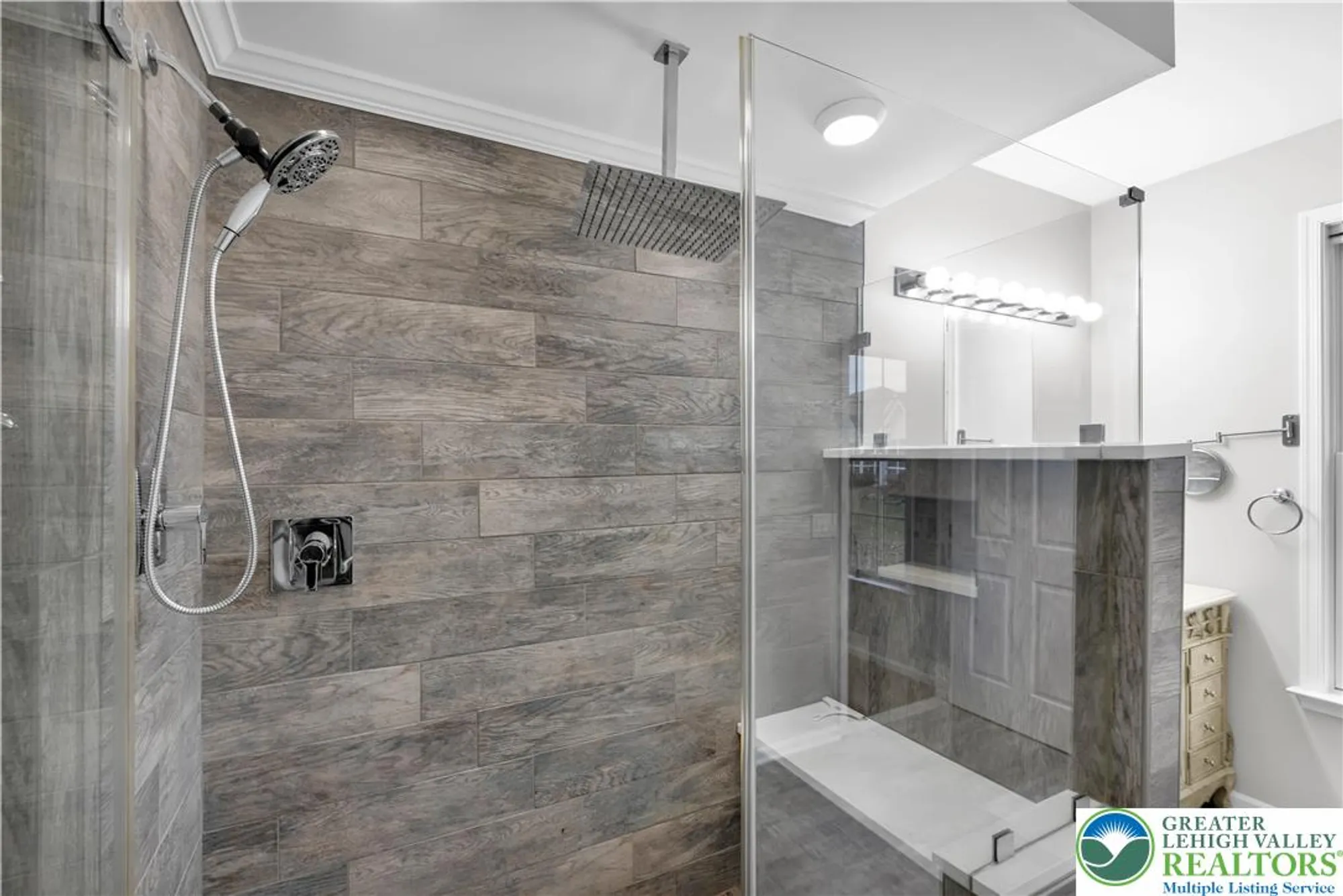 Property Slideshow image 33 of 49 | 6333 valor dr, Bethlehem, PA, 18017