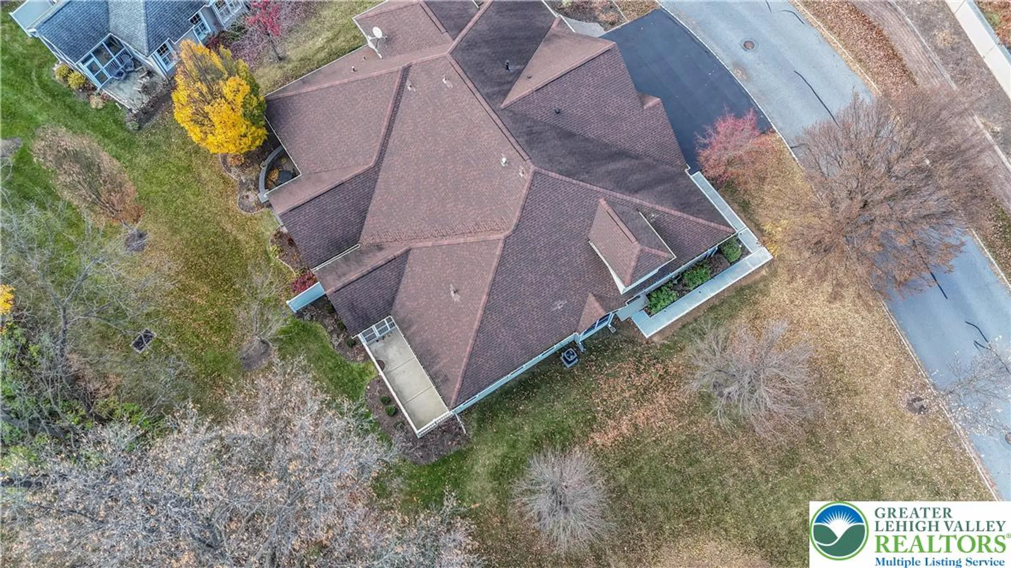 Property Slideshow image 46 of 49 | 6333 valor dr, Bethlehem, PA, 18017