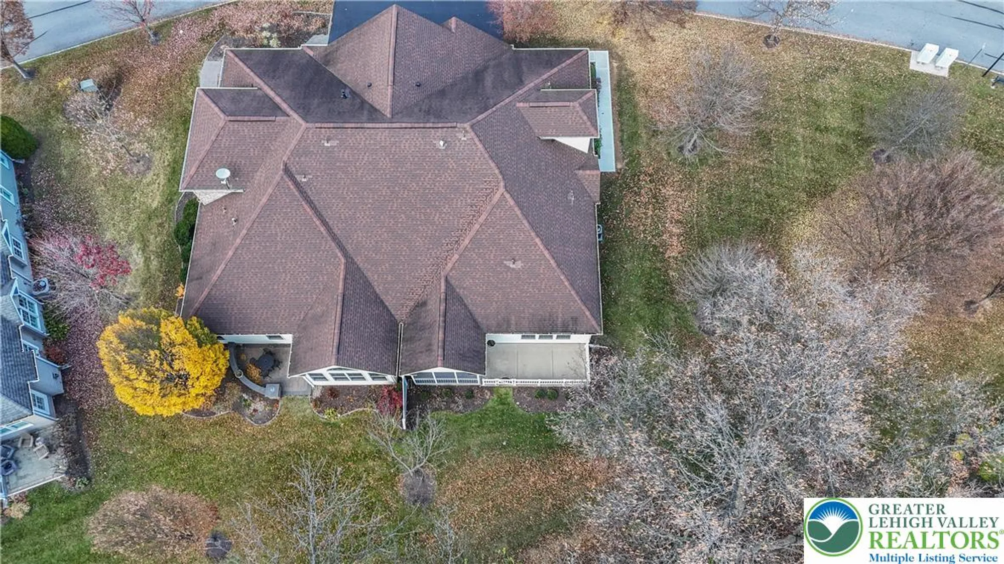 Property Slideshow image 47 of 49 | 6333 valor dr, Bethlehem, PA, 18017